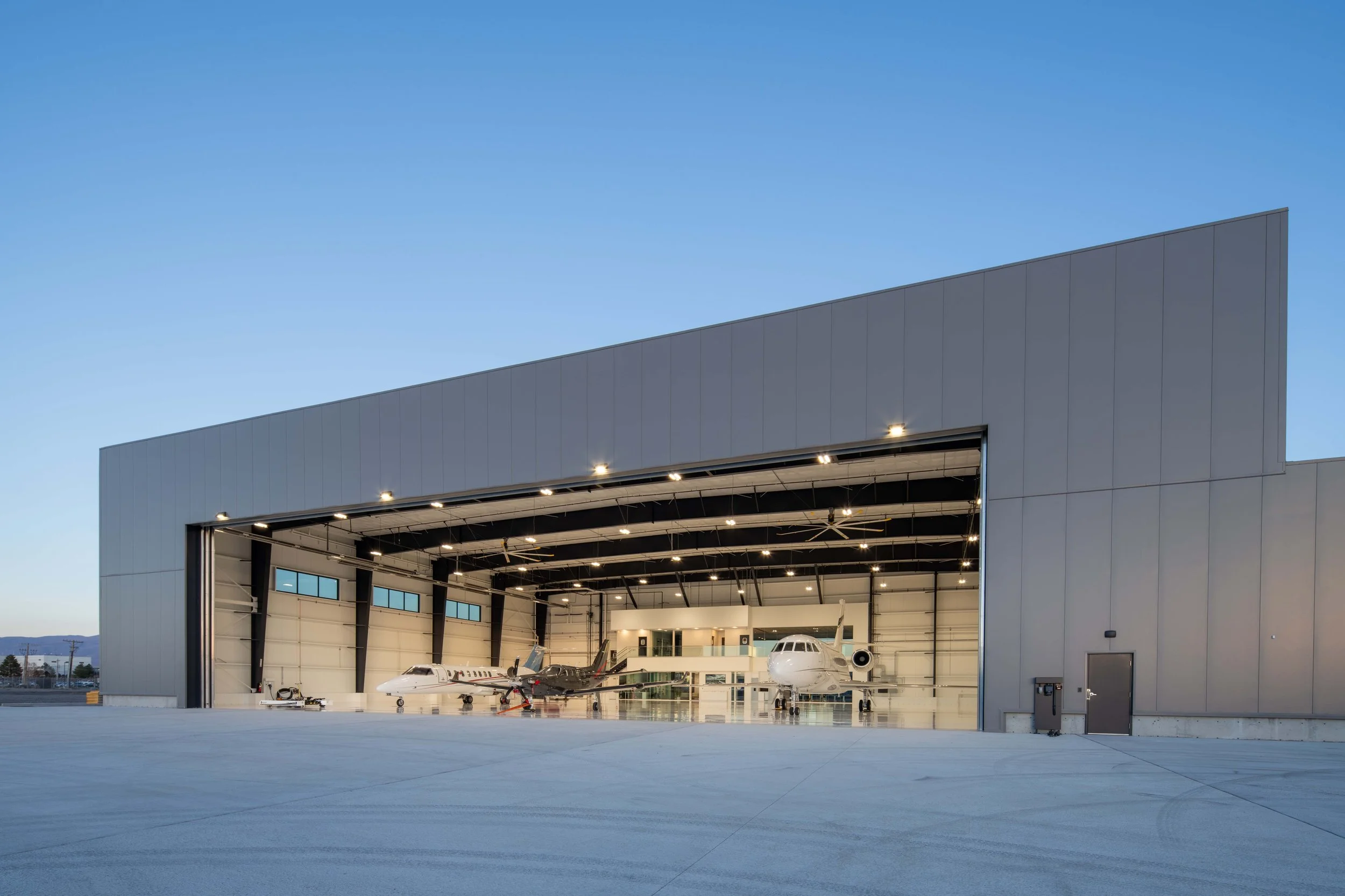 Private Hanger-6.jpg