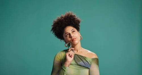 Woman with question.jpg