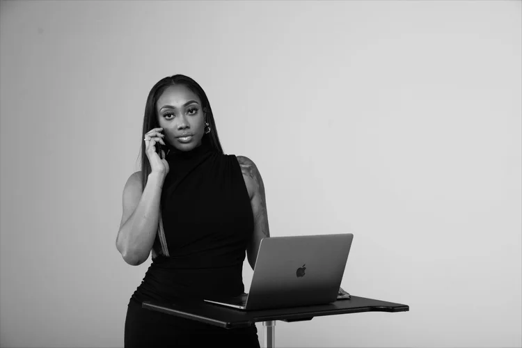 Ebony, Founder of The Digital Desk