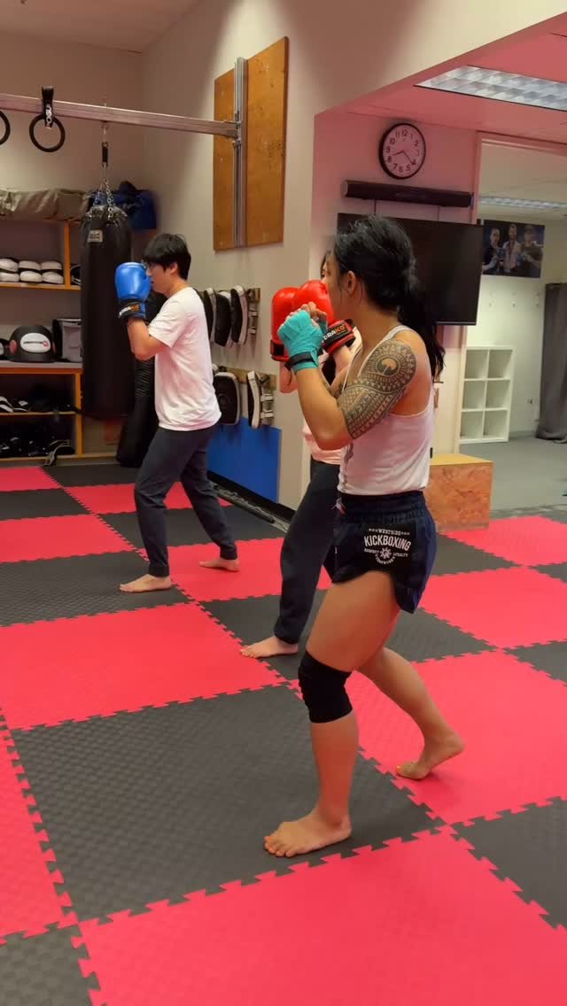 Want to start training but have never done it before? We got you, we are a Beginner Friendly gym! Take our 2 week introductory course for $89 (includes free boxing gloves & hand wraps). Let’s goooo!!
#kickboxing #muaythai #boxing #martiala