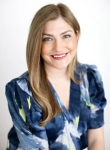 Leslie-Sickels-220x300.jpg
