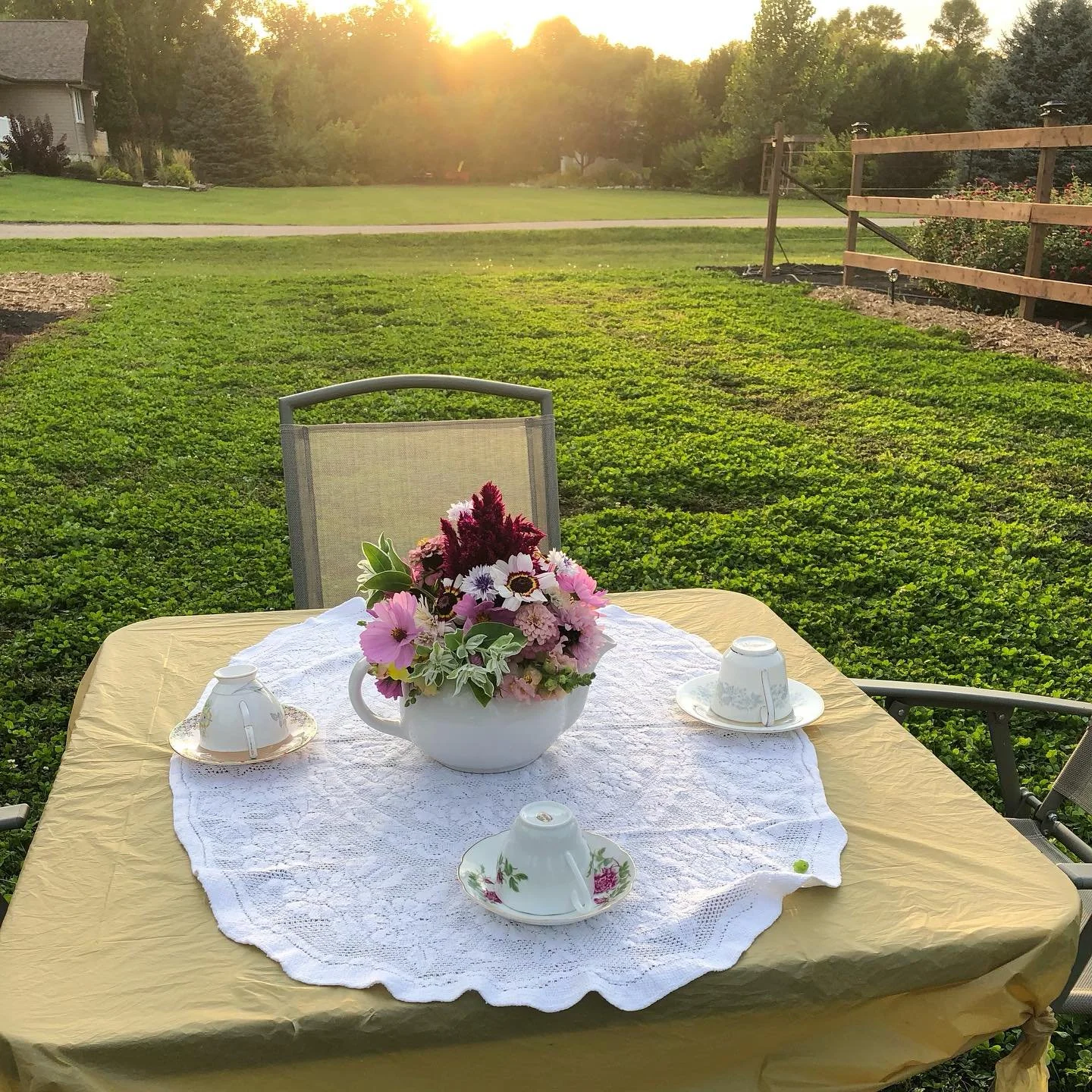 Quiet spaces here at Burwalde Blooms!  Check out Burwaldeblooms.com to book your relax session.