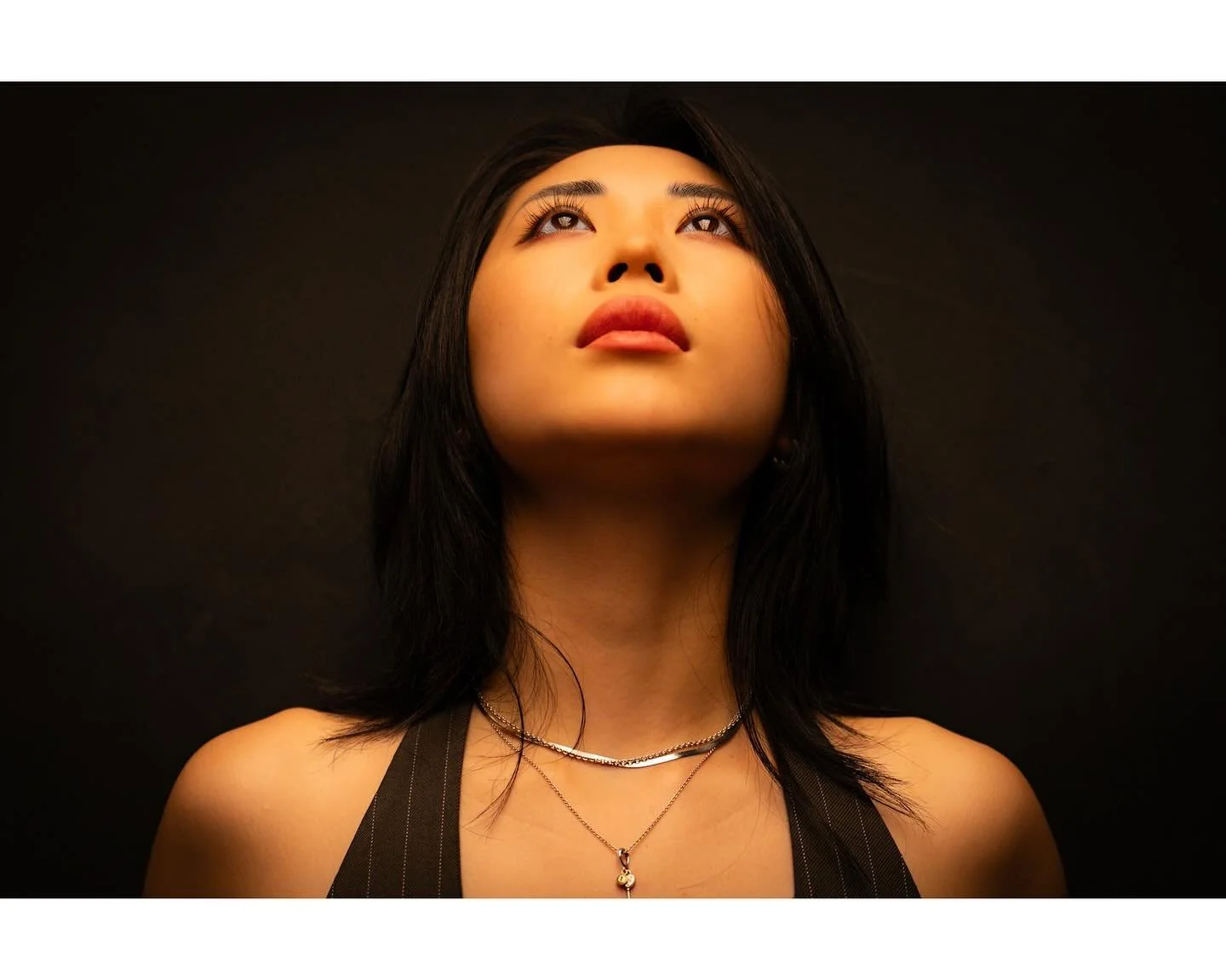 Look Up
.
.
.
#model #fashion #portrait #light #photography #lips #portraitphotography