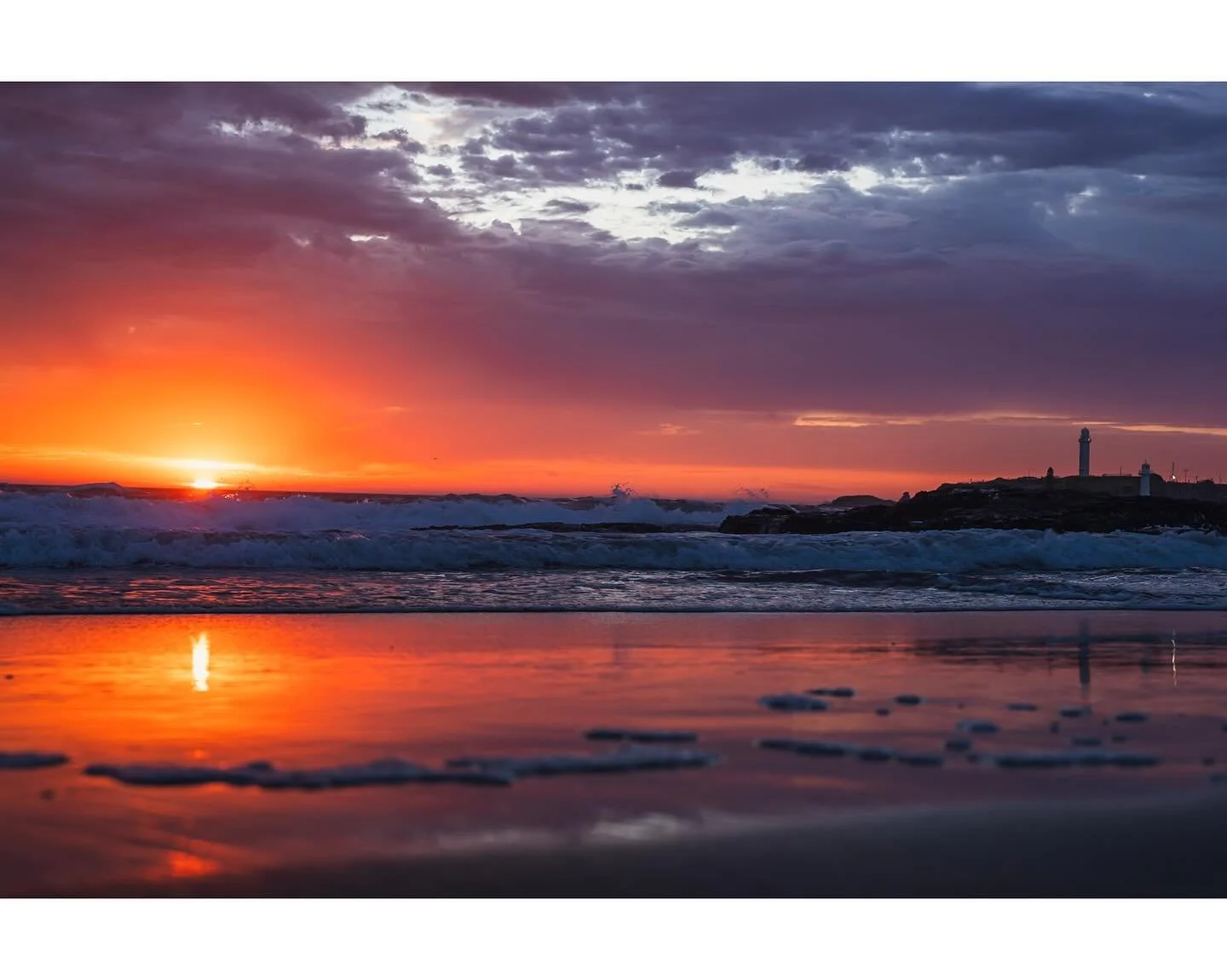 Born again
.
.
.
#sunrise #beach #waves #lighthouse #photographer #photography #morning #sky