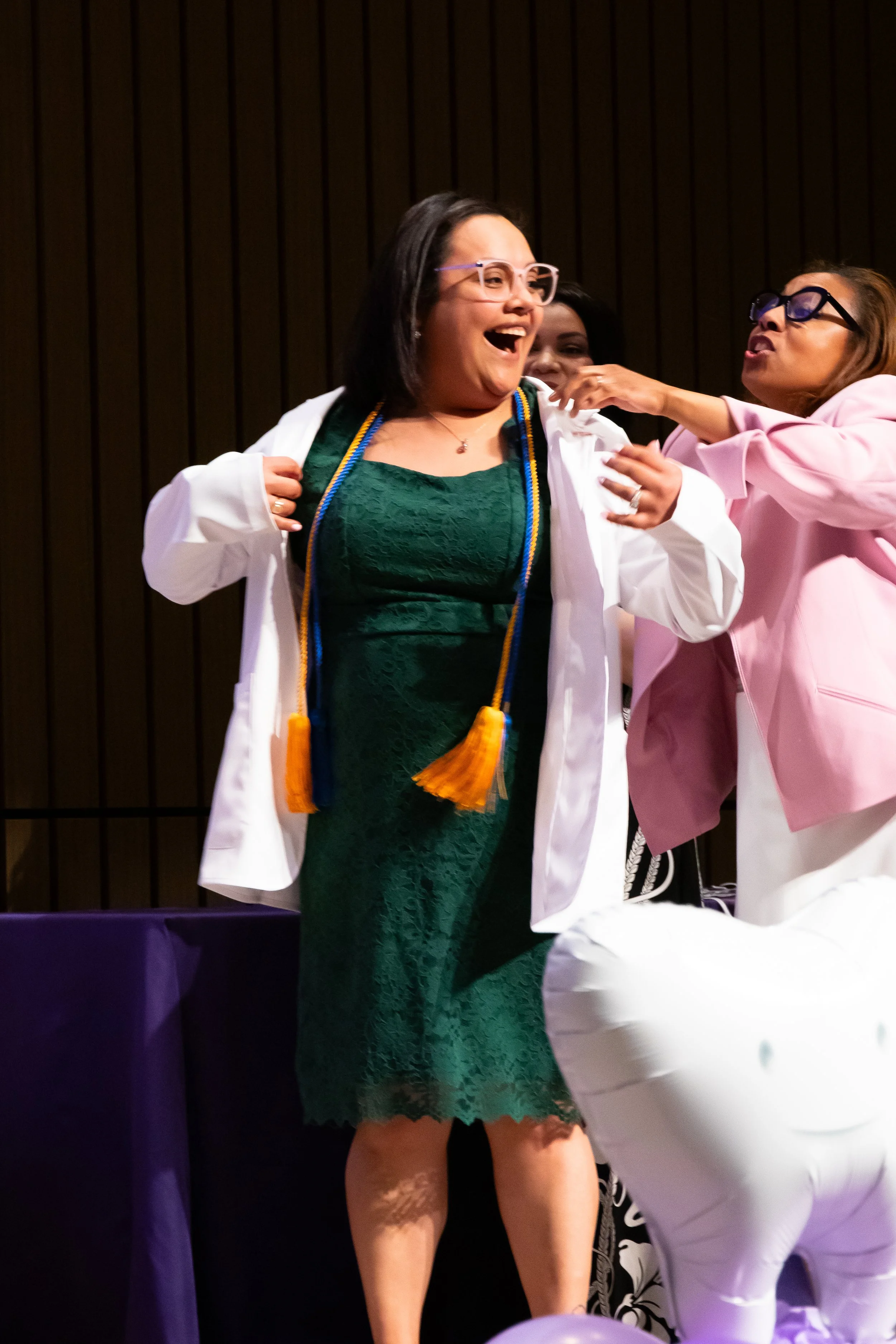 Dental Grad CeremoyA-9428.jpg