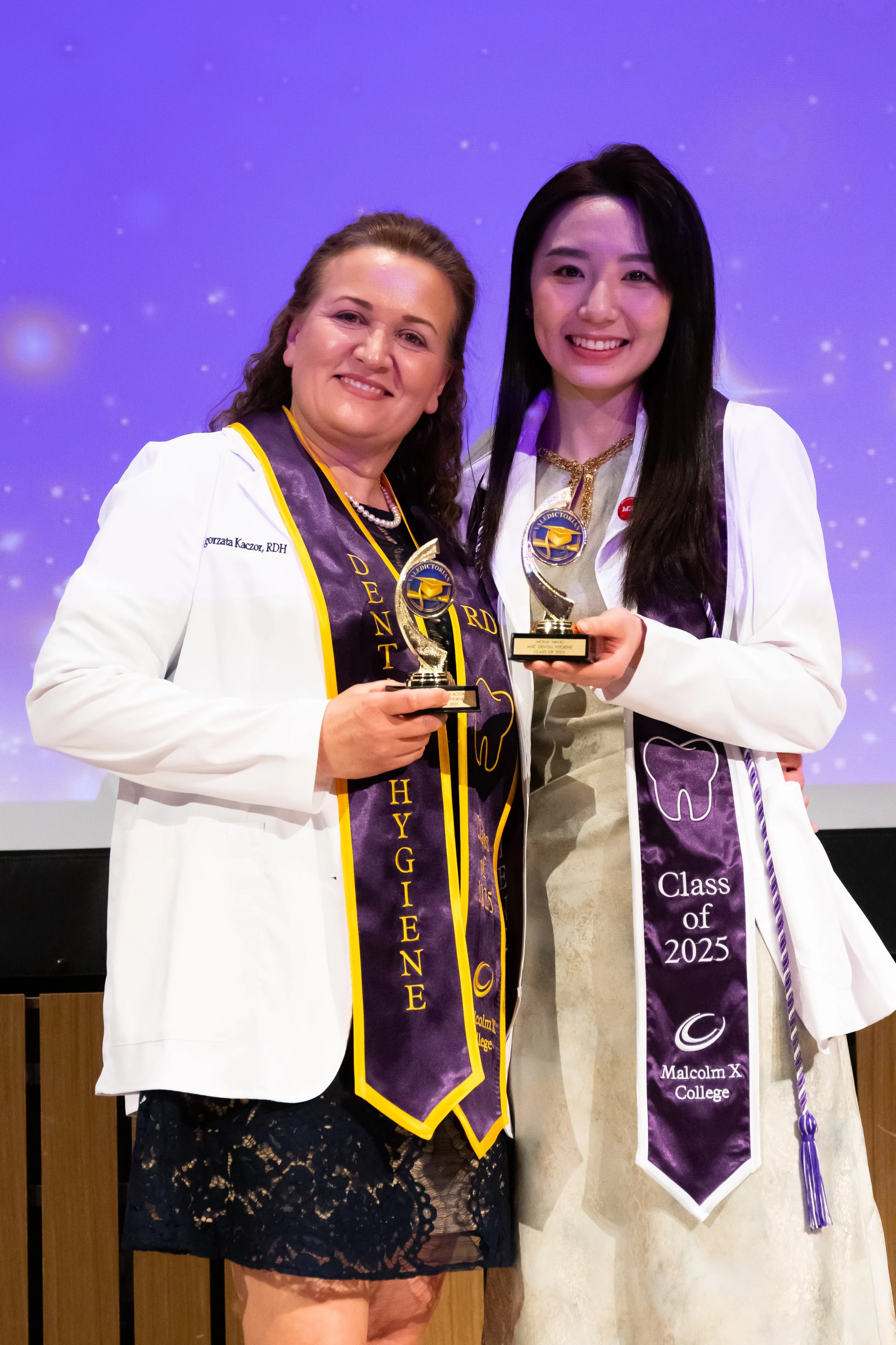Dental Grad CeremoyA-9664.jpg