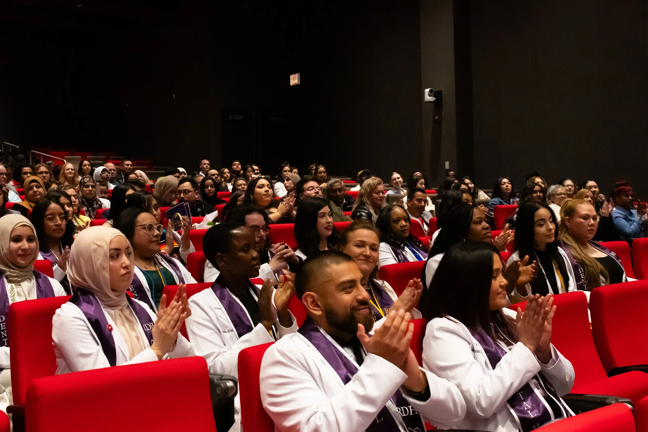 Dental Grad CeremoyA-9507.jpg