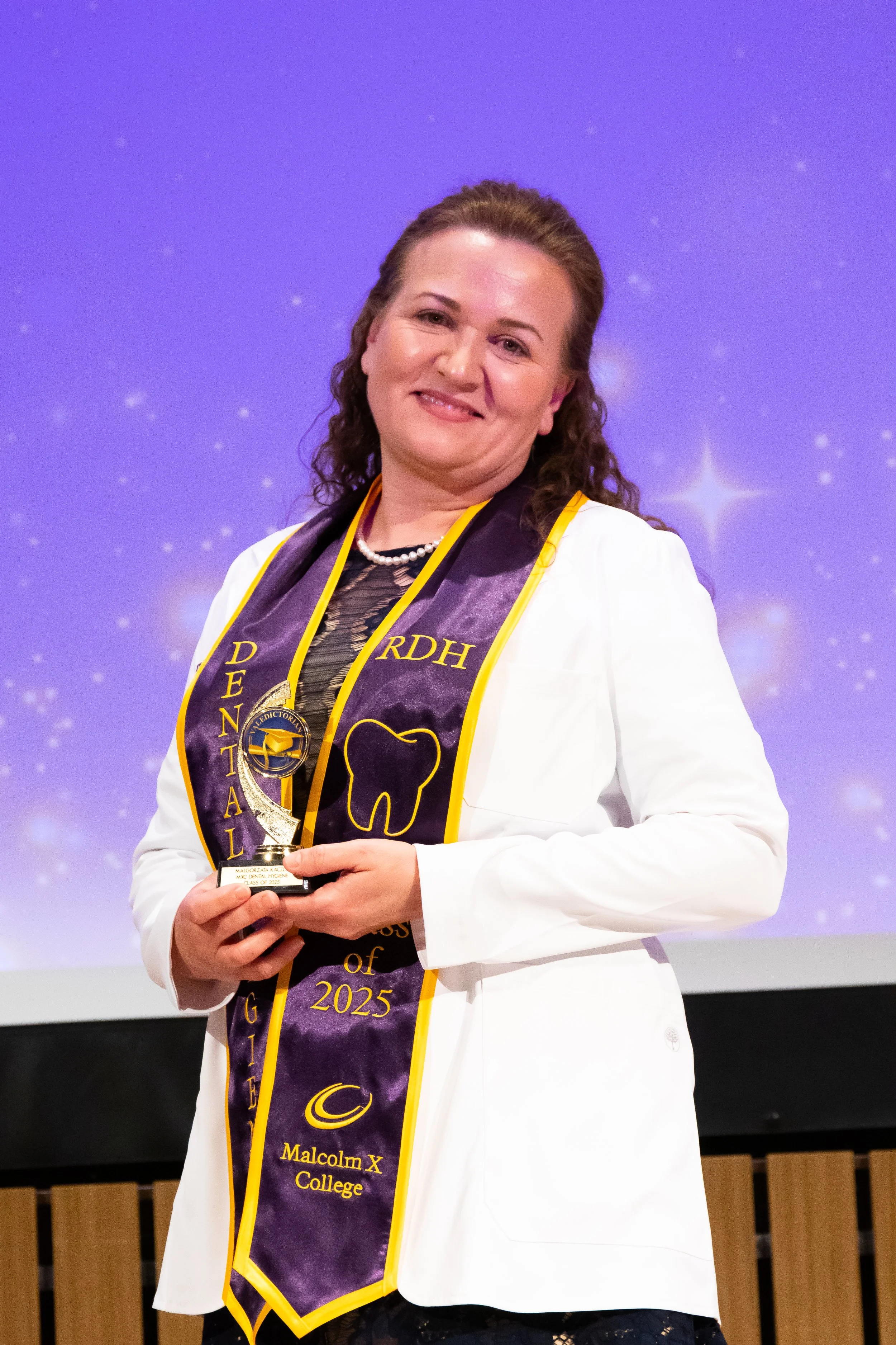 Dental Grad CeremoyA-9662.jpg
