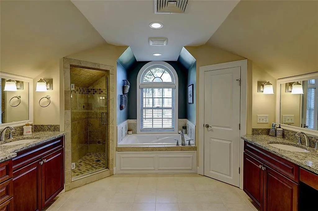 master bath.jpg