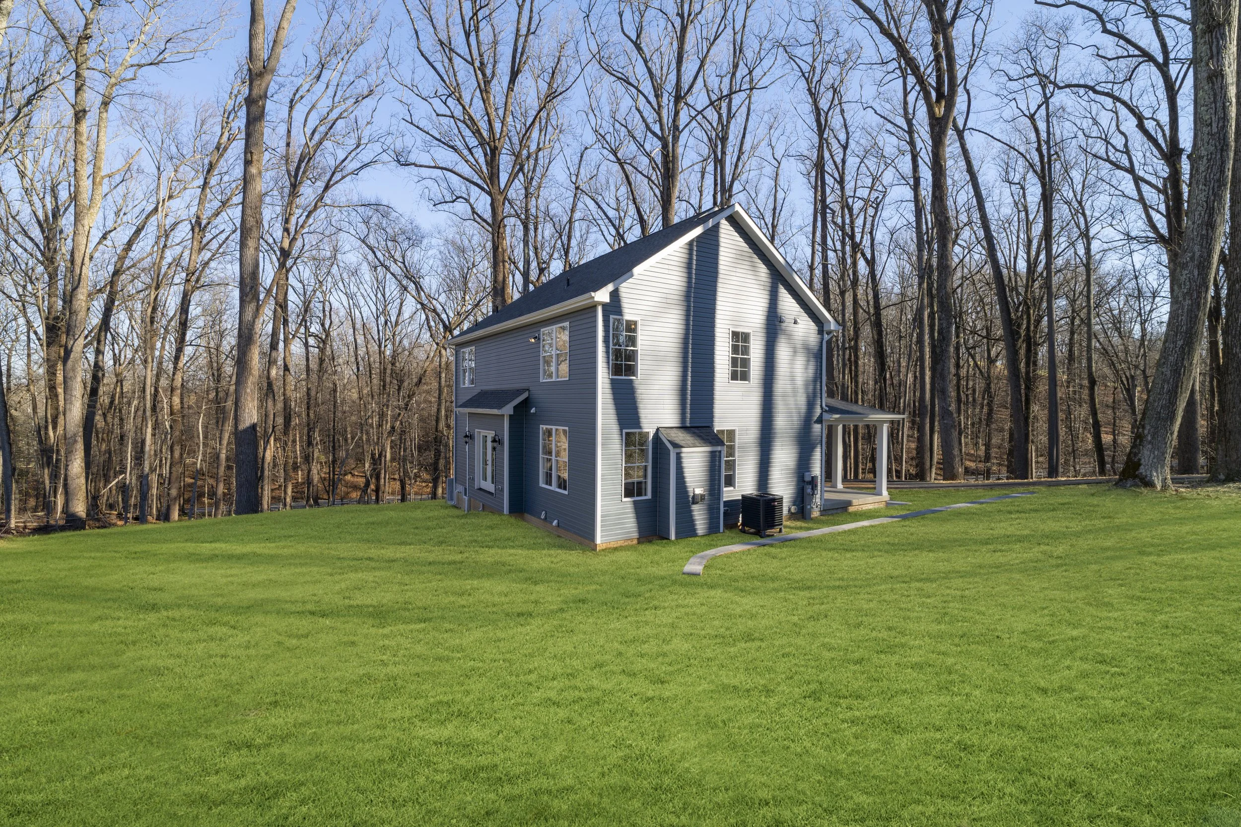 Left Rear w: grass.jpg