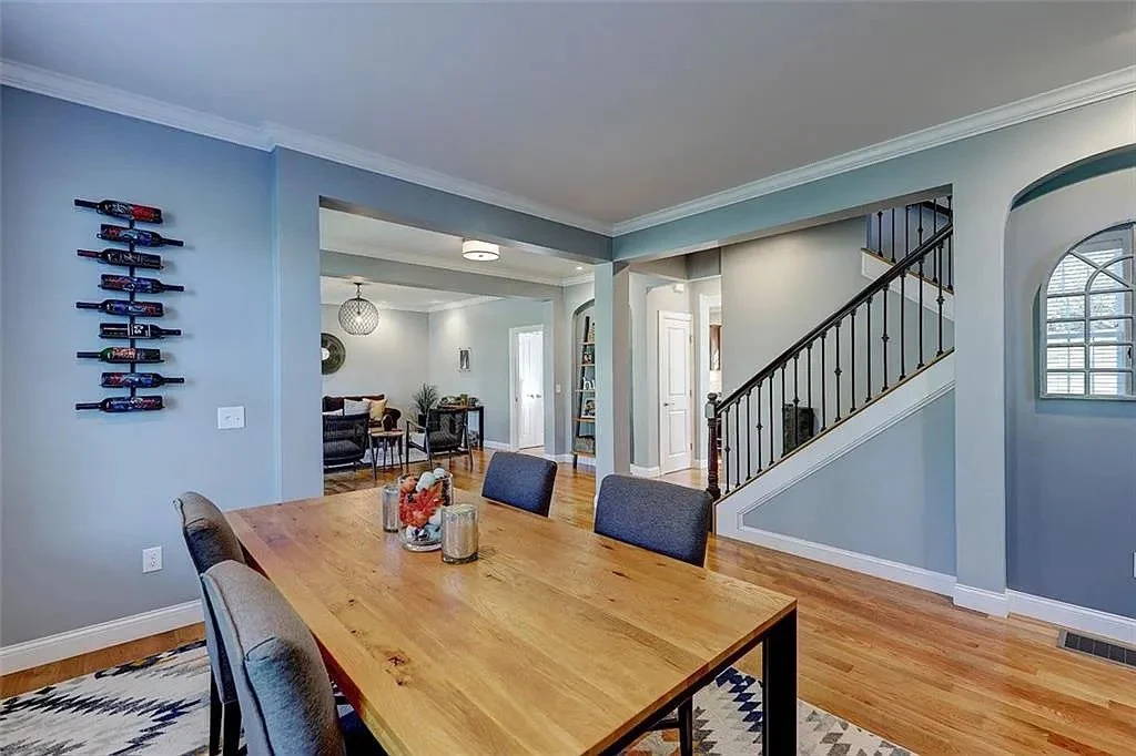 front room 4.jpg