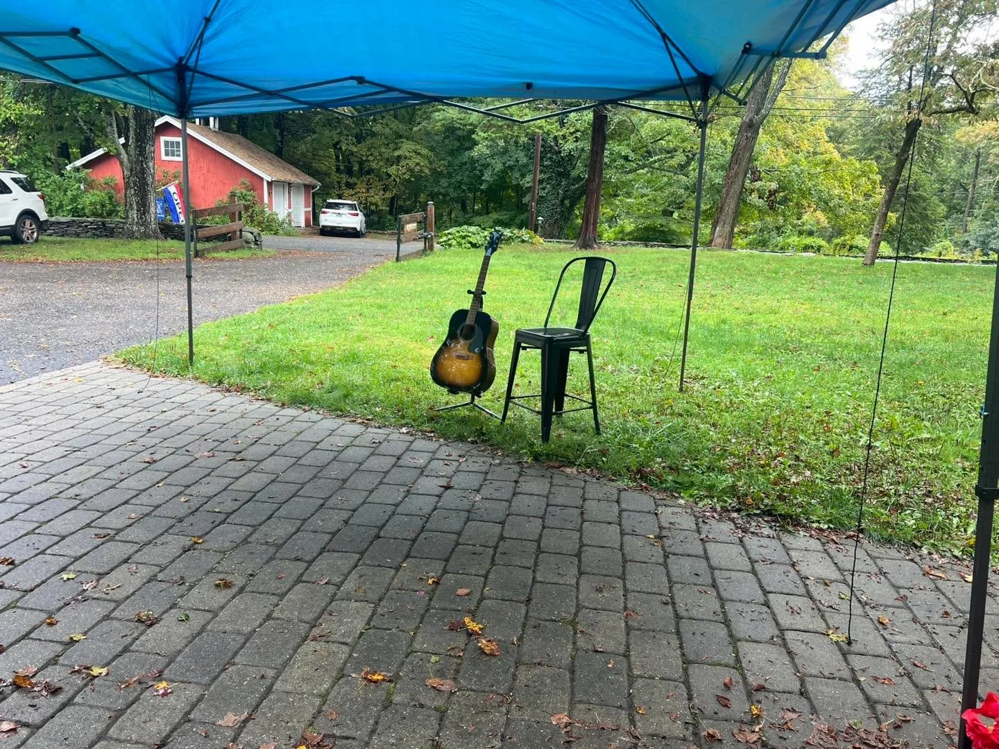 π§οΈ The rain’s about done—and nothing’s stopping us today! π We’re still celebrating the release of TWO brand-new wines: Andes Daydream Cabernet Sauvignon and The Unknown Carménère. π·β¨
Music kicks off at 2 PM&