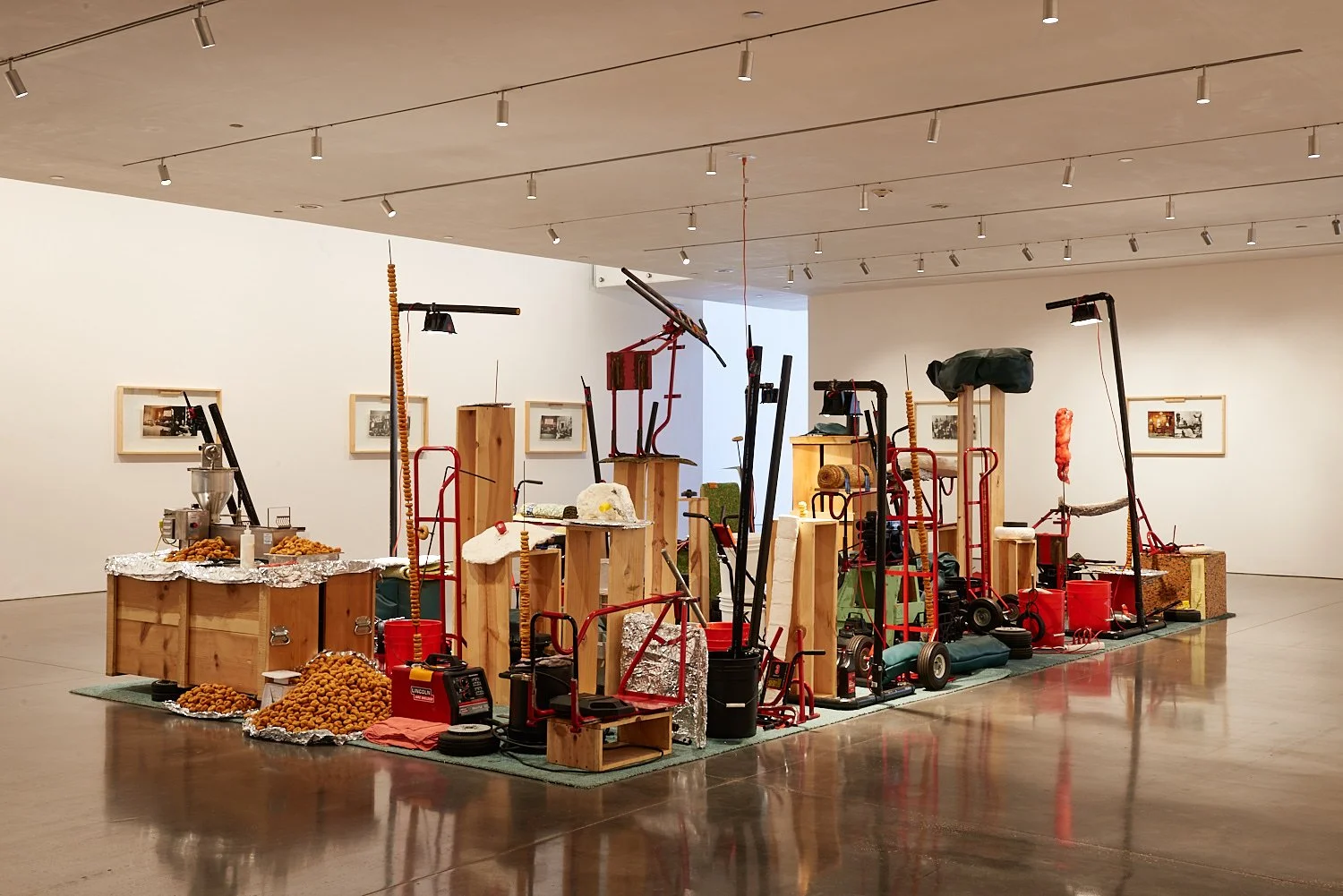 rhoades_exhibit_087.jpg