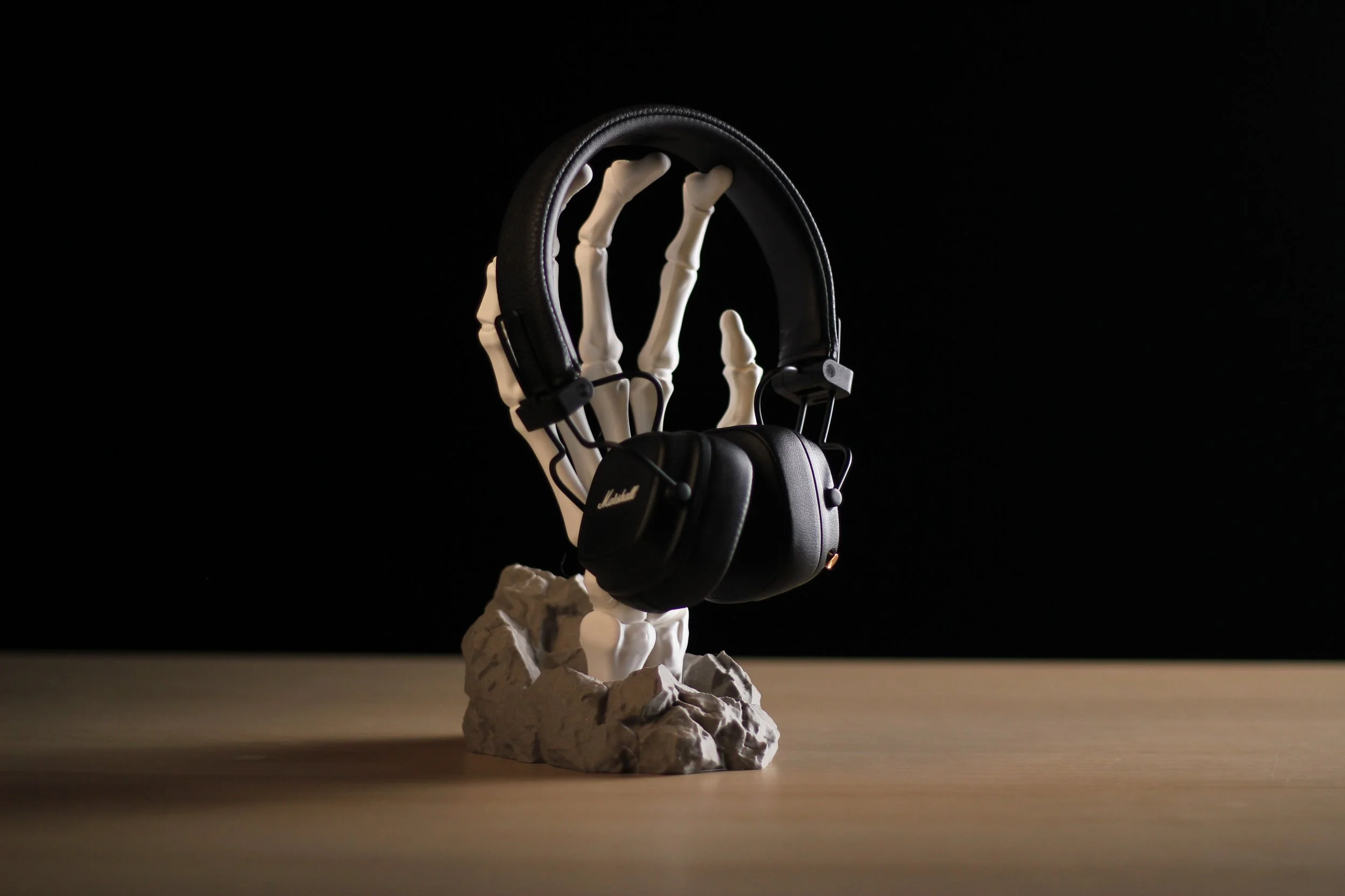 Skeleton Hand Headphone Stand