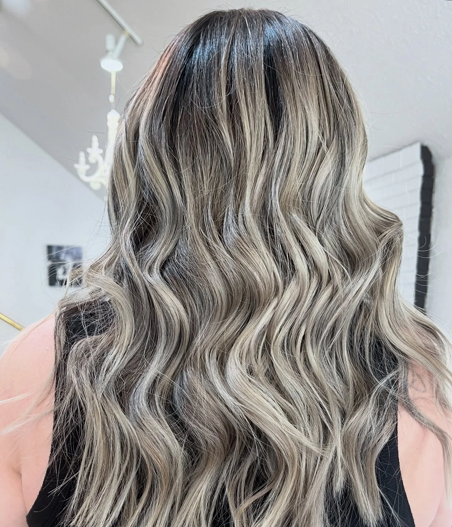 🕶️💕 Who&rsquo;s soaking up the sun this summer!? Time flies when you&rsquo;re having fun, and back to school is just around the corner! Prebook your appointments now !