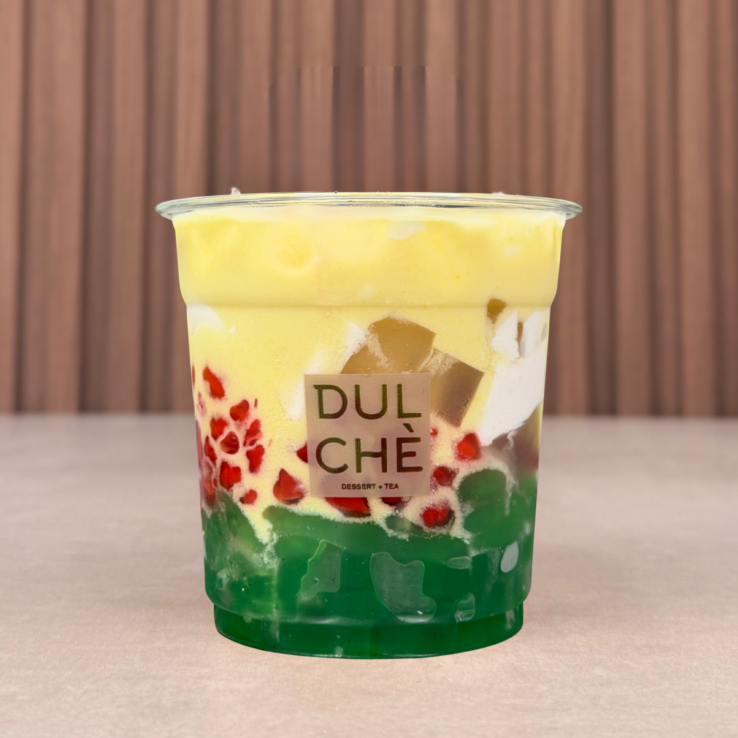 Corn Pandan - Chè Sữa Bắp Lá Dứa. 
Sweet corn and pandan make the most comforting combo. Sweet, creamy, and nostalgic in the best way.