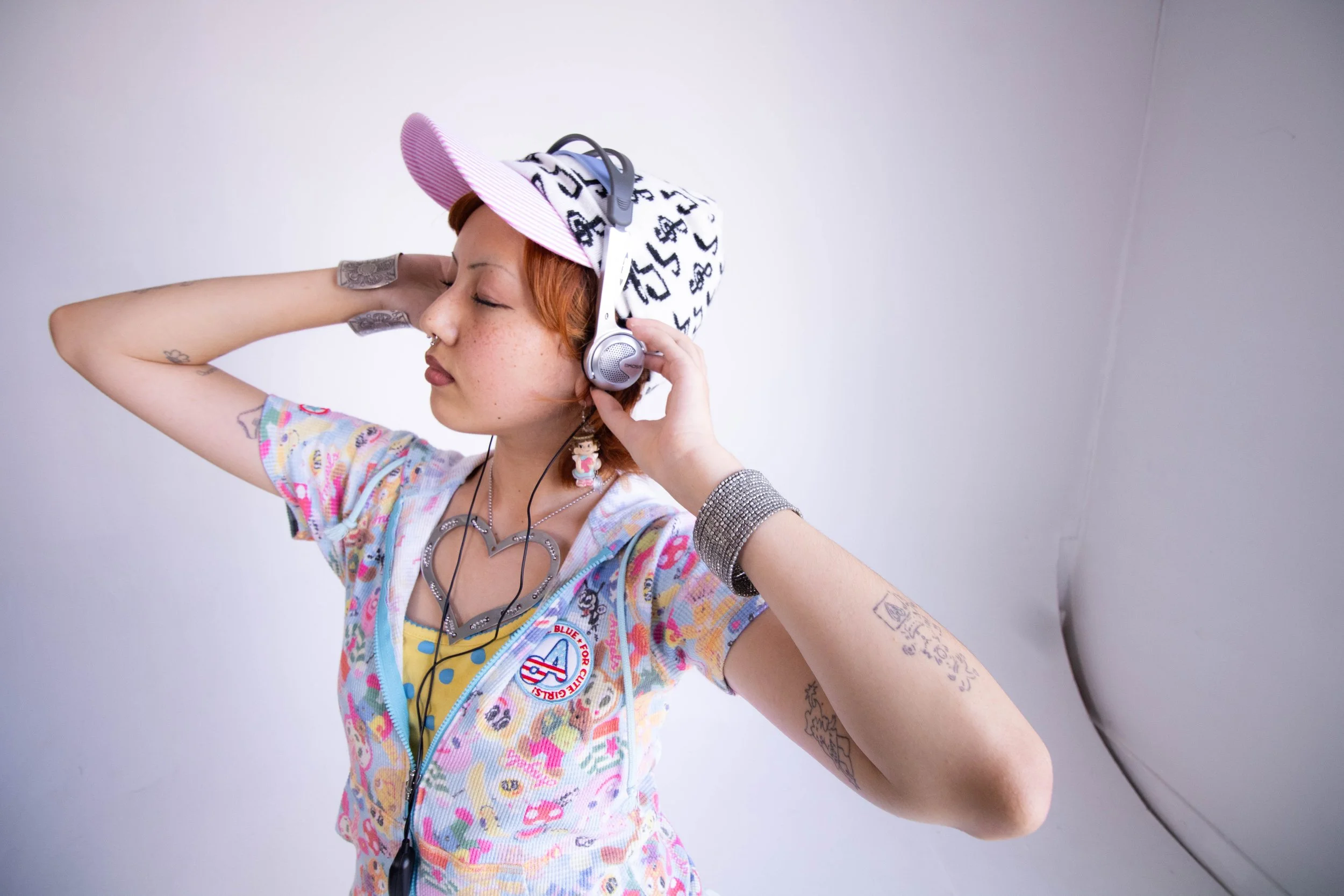 JELLi_03_MusicOn.jpg