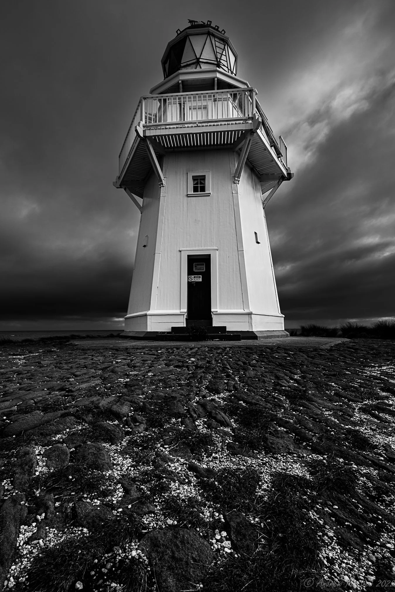 B&W Waipapa Point Southland