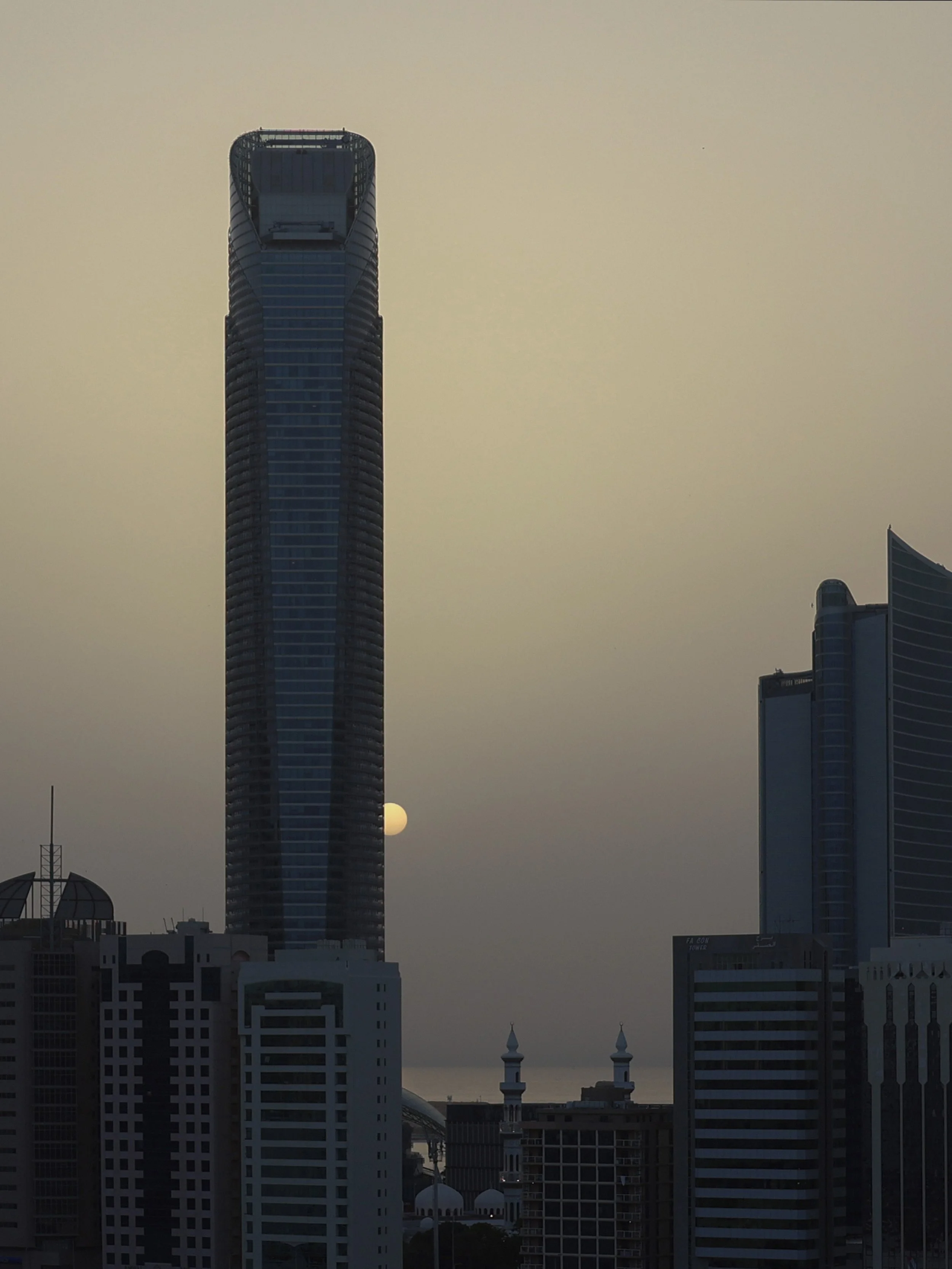 abu-dhabi-al-hosn-palace-architecture-golden-sunset.jpg