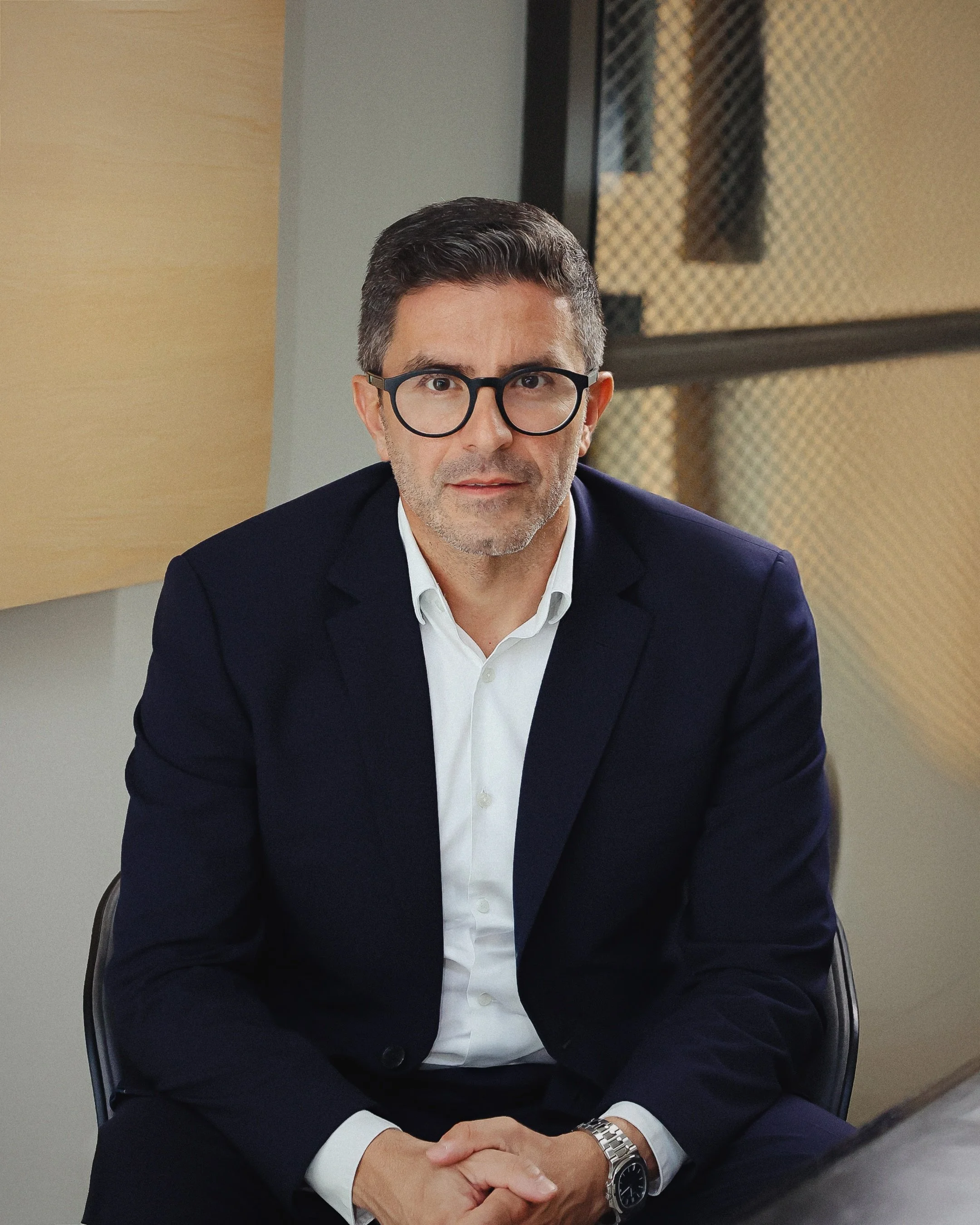SERGE-PORTRIAT.JPG