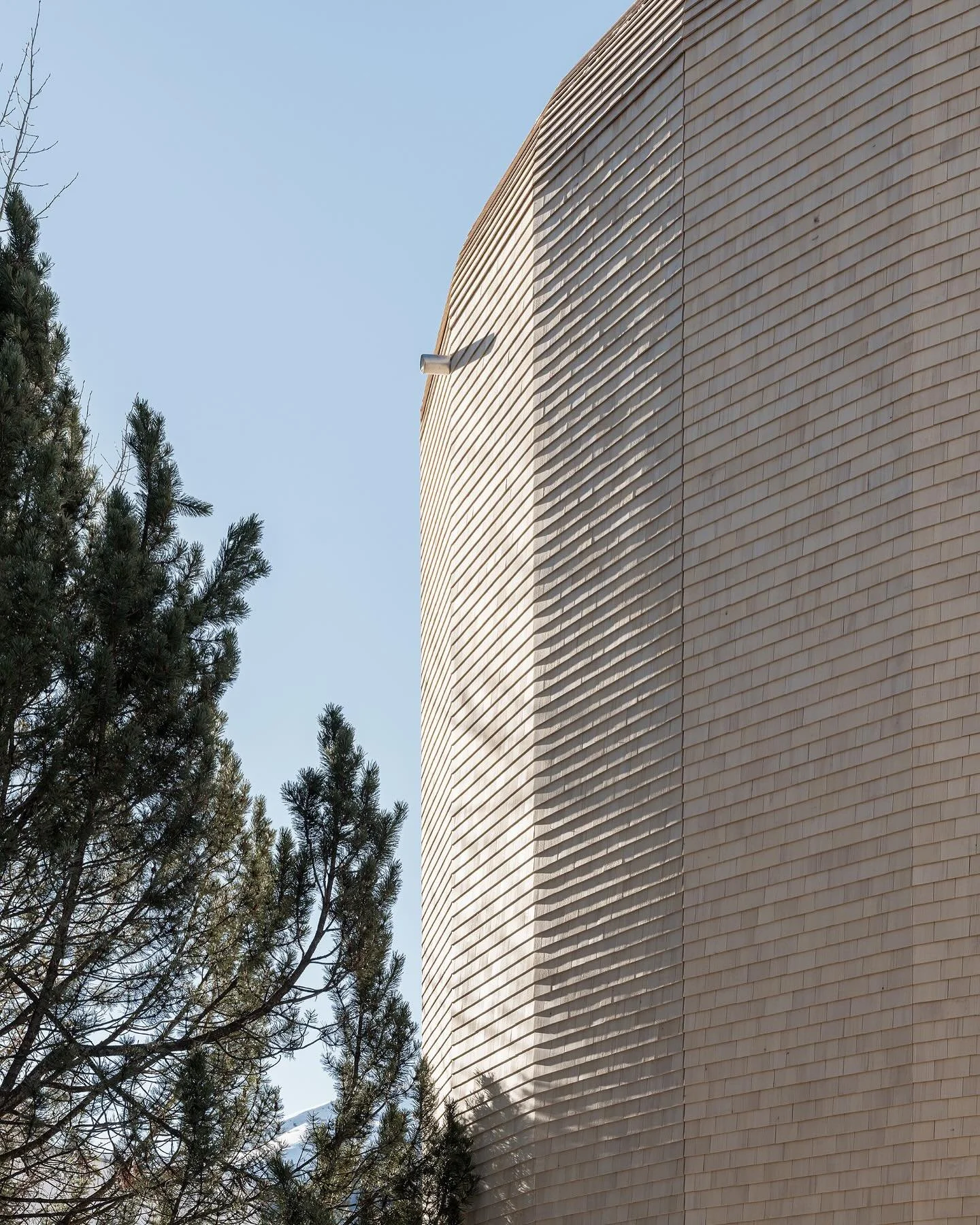 BYLD &mdash; the future of construction. 

Our innovative designs and development solutions specialize in low-carbon and modular architecture for projects of any scale 

#SustainableBuilding #ModularDesign
