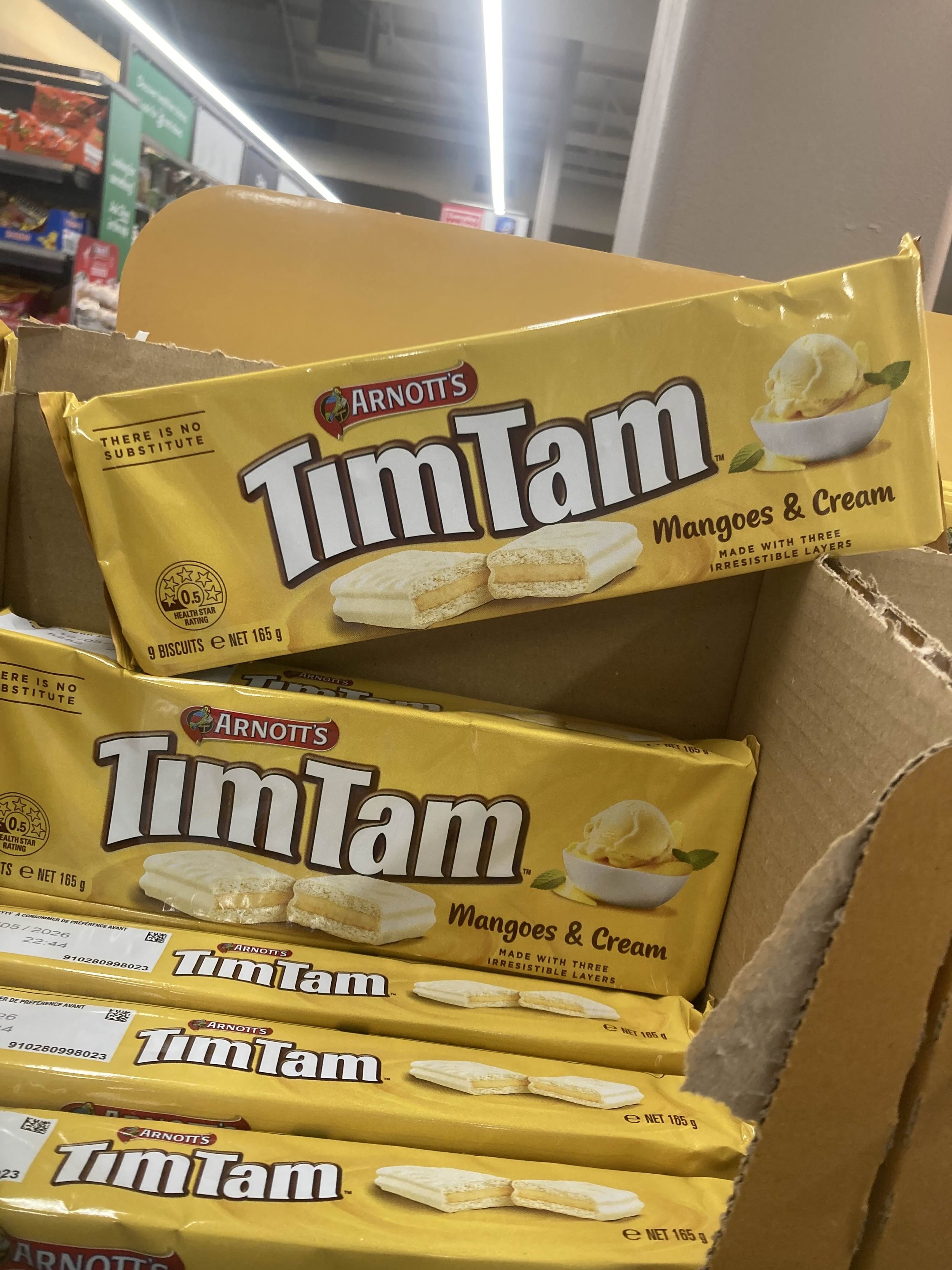 MANGO AND CREAM TIM TAM