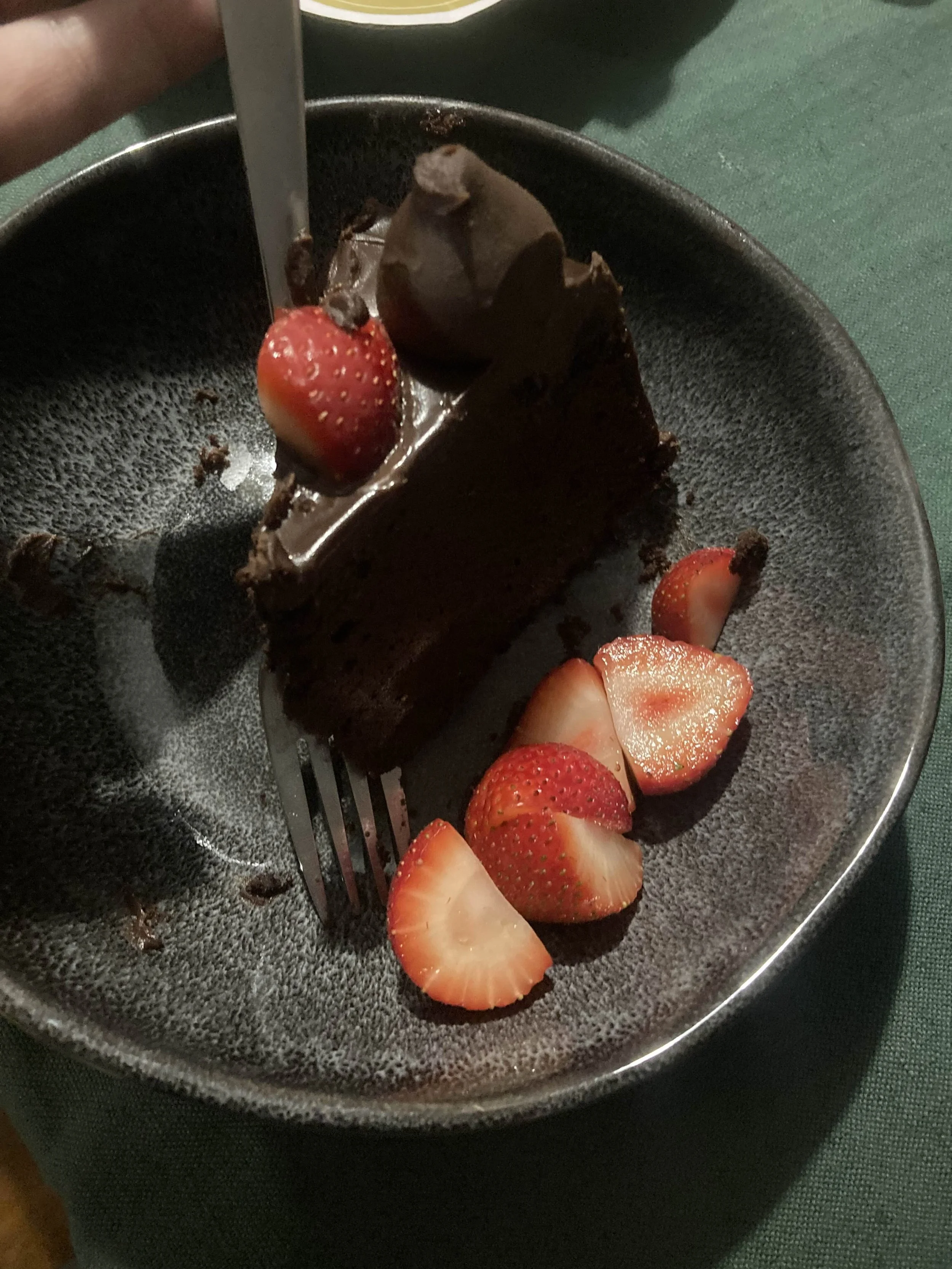 CHOCOLATE MUD CAKE WITH STRAWBERRIES