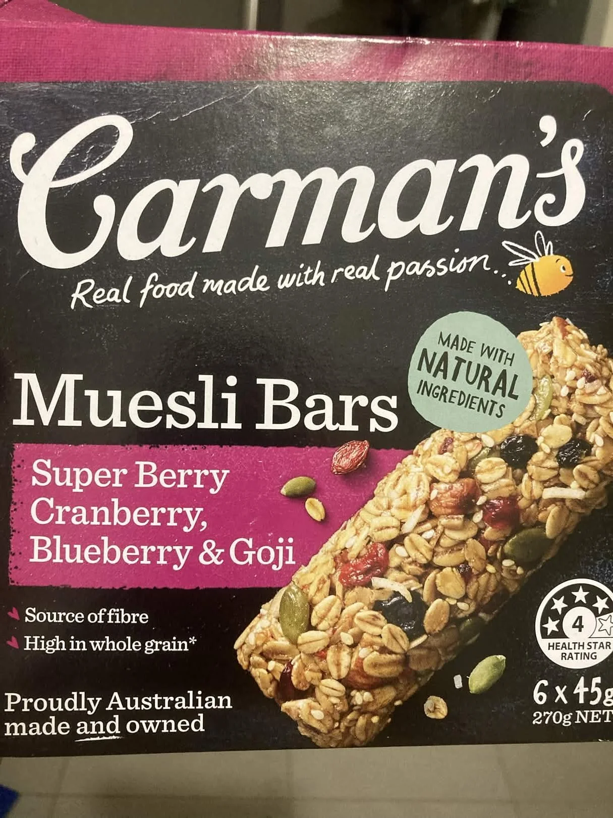 A FEW MUESLI BARS ,CERAL BARS ,YOGURT BAR HAVE A FEW ON BACK UP JUST IN CASE YOU RUN OUT .IF YOU DONT LIKE A PARTIULAR ONE TRY A SWITCH OVER EACH WEEK .IM SURE YOU WILL FIND A FEW YOU ENJOY.