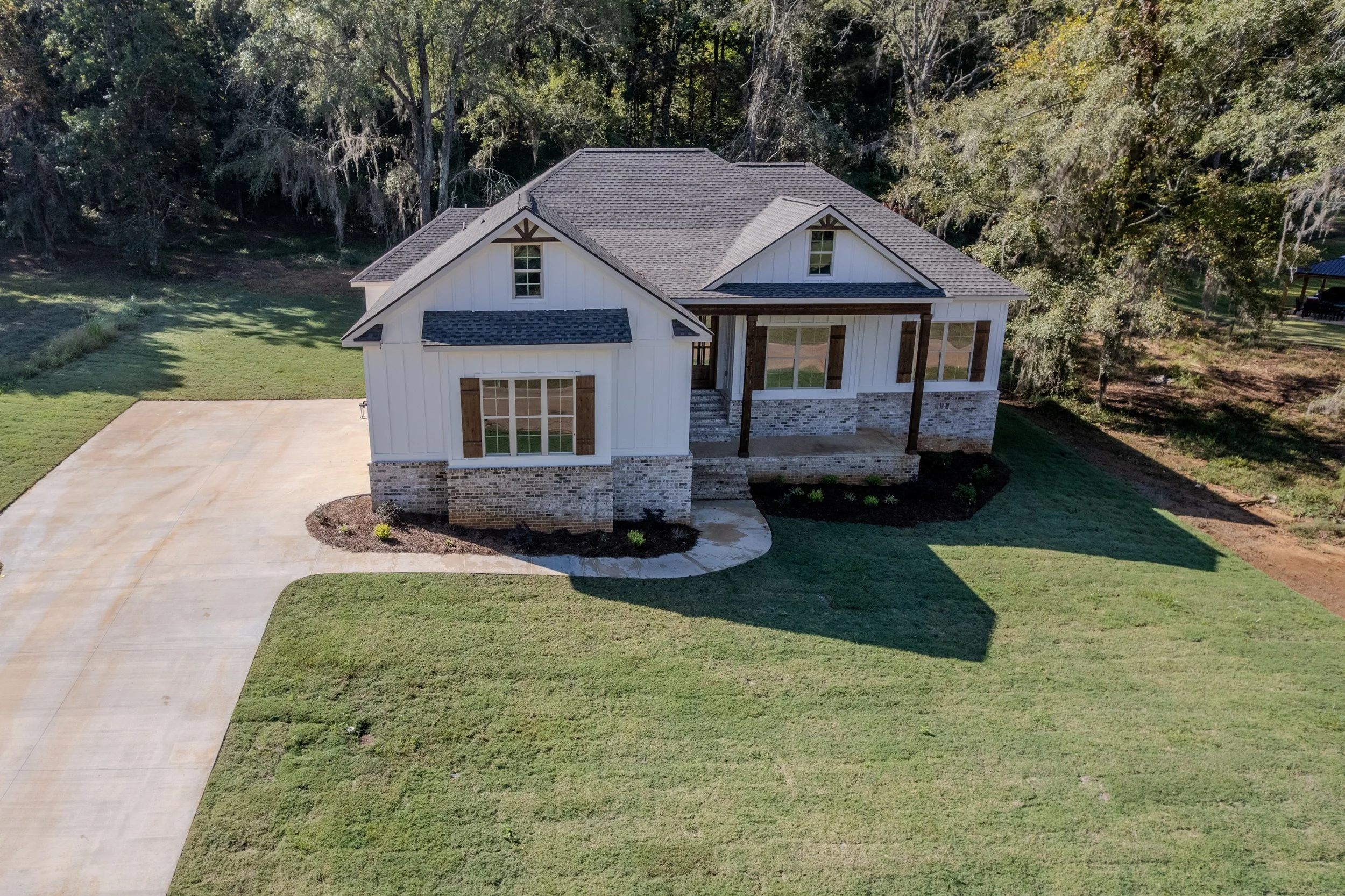 134 RIVER RIDGE DR, HAWKINSVILLE GA