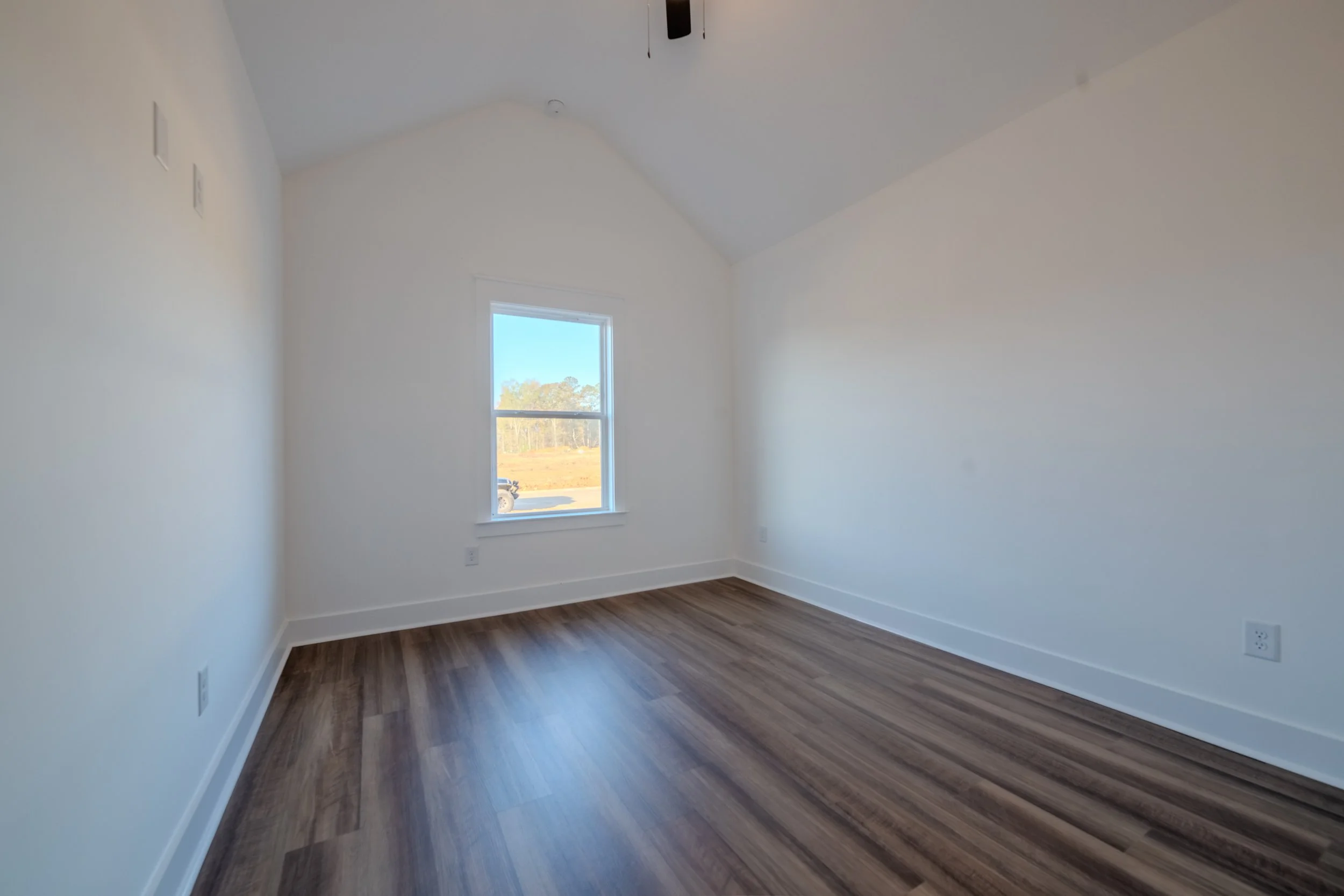 01-516 New Hope Dr - Perry-1.jpg