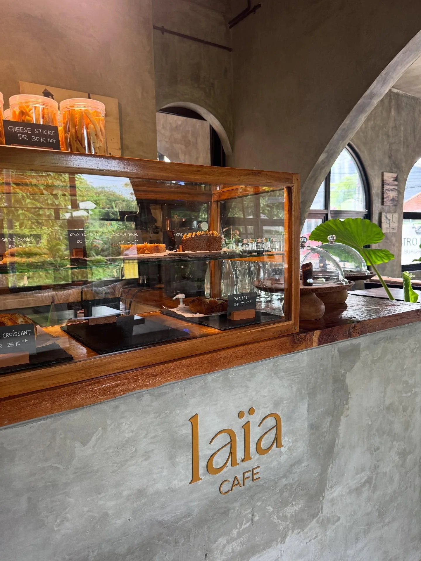 soft light. warm coffee. quiet moments. 🤍
step into La&iuml;a Caf&eacute;, where every detail is designed to slow you down.
breathe in. sip slow. stay awhile.
✨ book your special treatment today and let the calm begin.

#LaiaCafe #QuietLuxury #CafeA