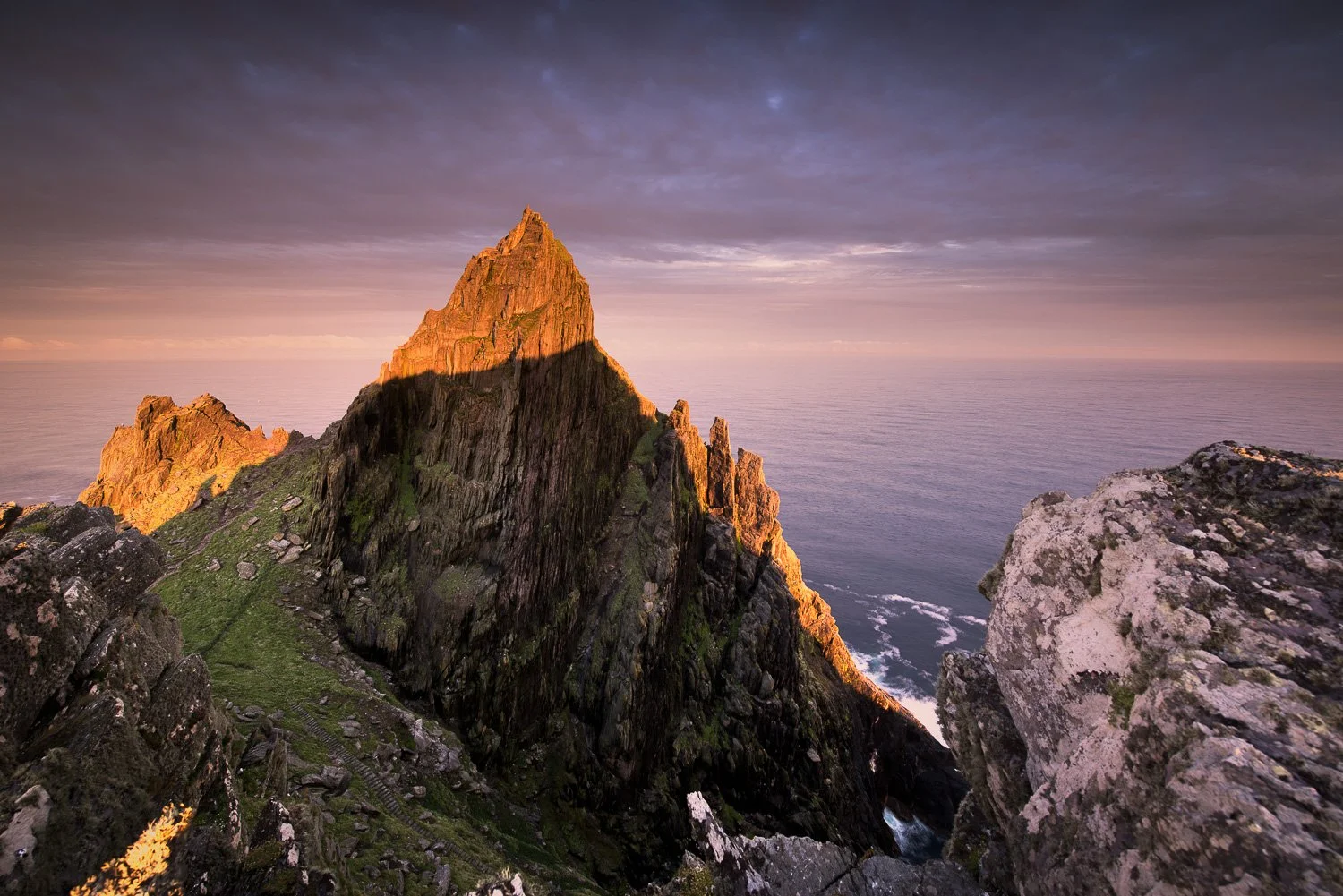 sunrise-skellig-michael-kerry-island-ireland.jpg