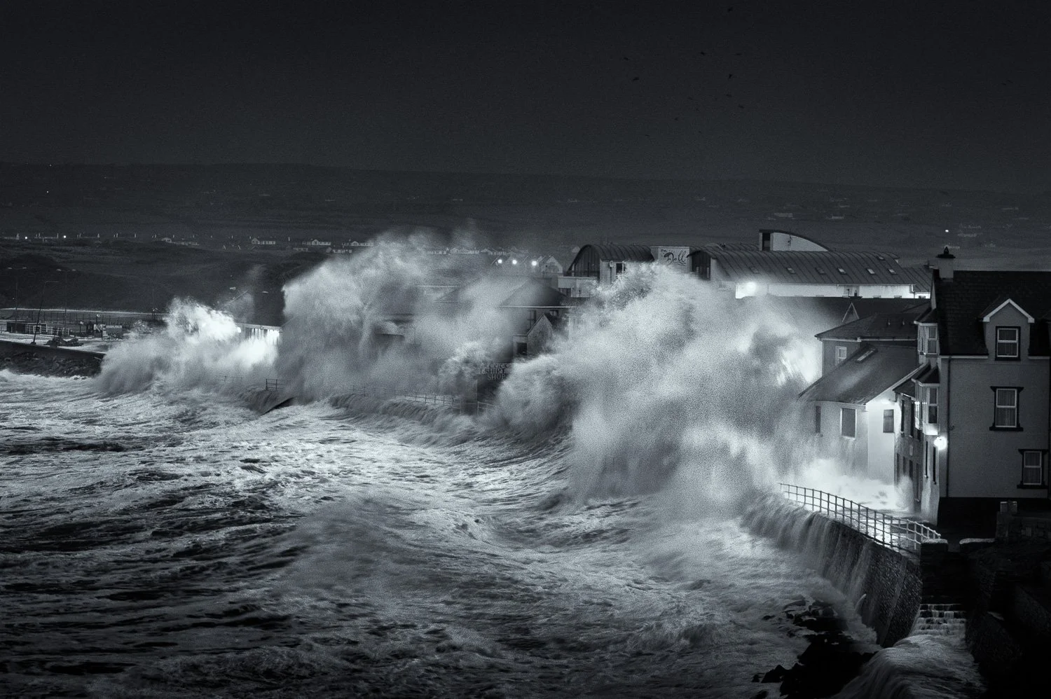 storm-waves-coastal-town-ireland.jpg