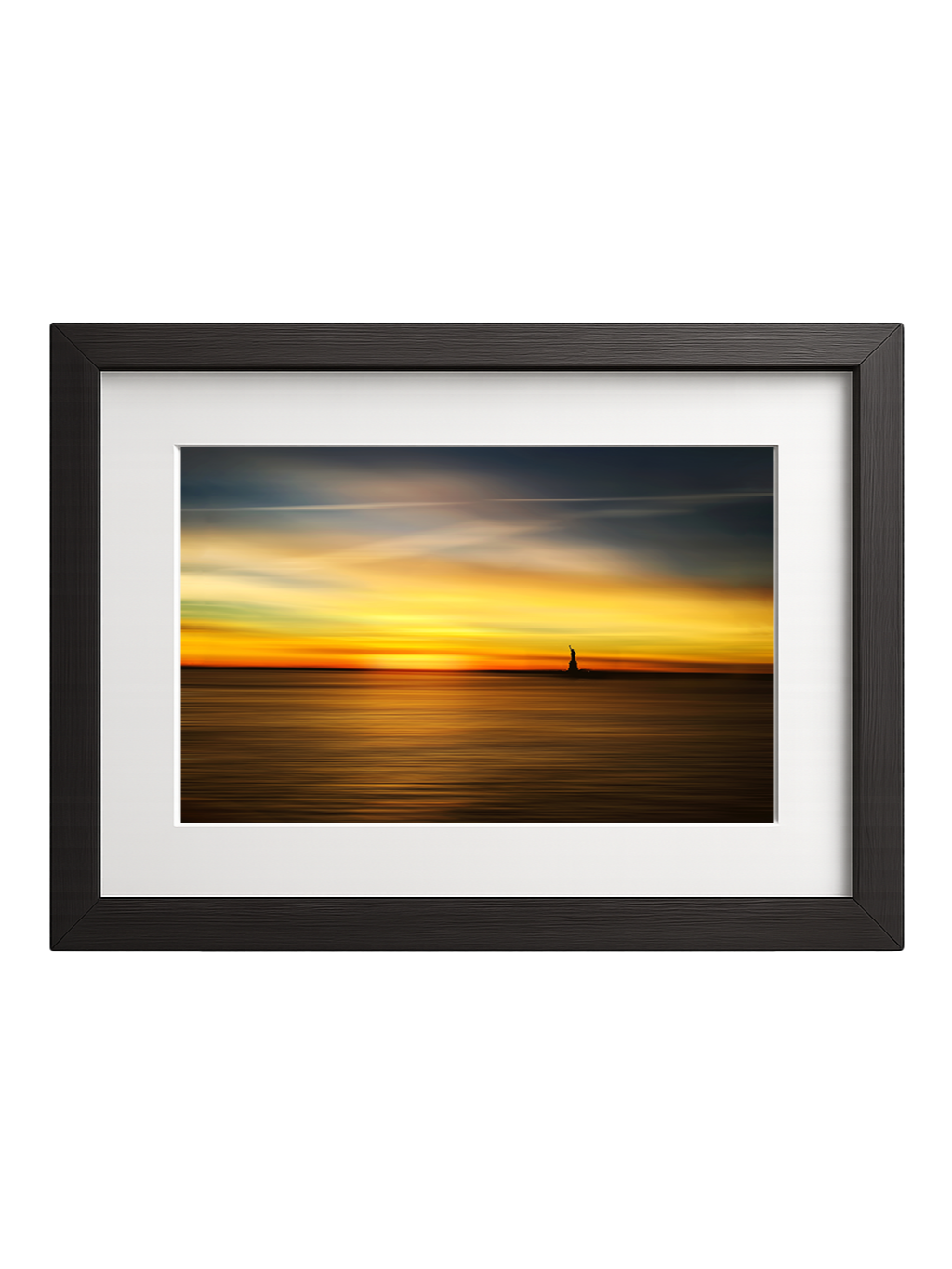 Landscape+Frame+in+Portrait+setting+Sleek+Black+Frame+Statue+of+Liberty.png