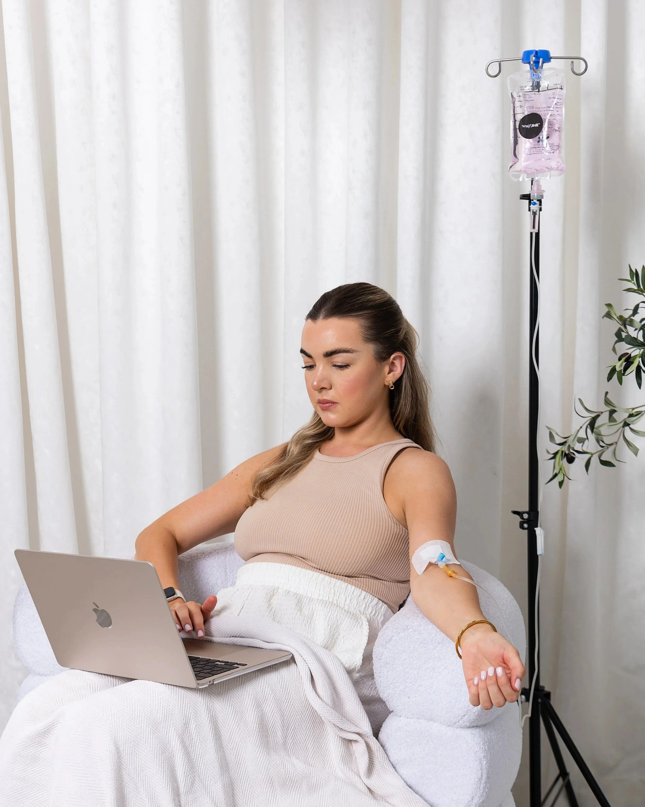 Hormone Replacement At Home Dubai