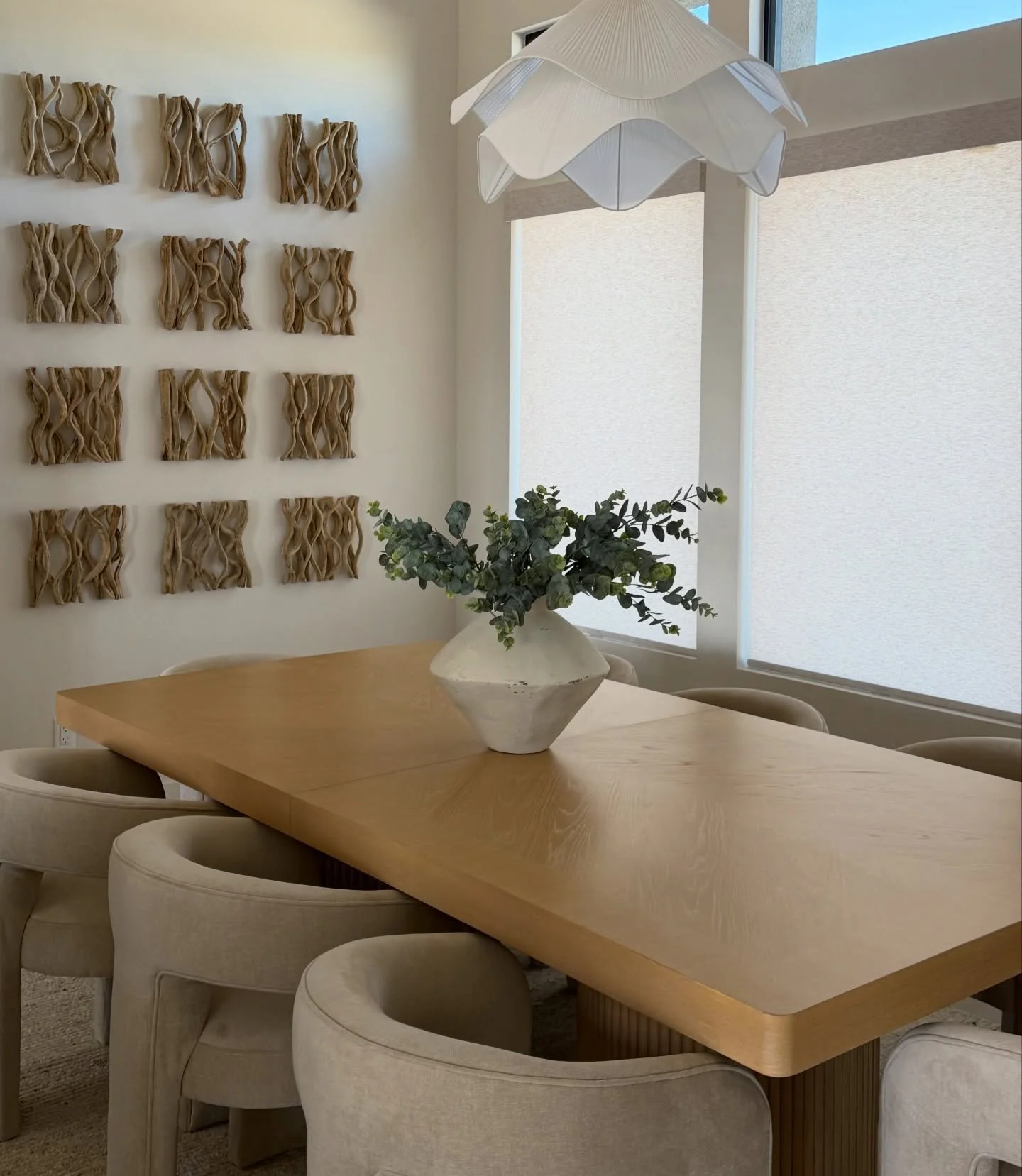 Progress update at #50ShadesOfBeigeByGHD 🪄

Lead Interor Designer: @keelys_white 
Junior Designer: @rachelmberes