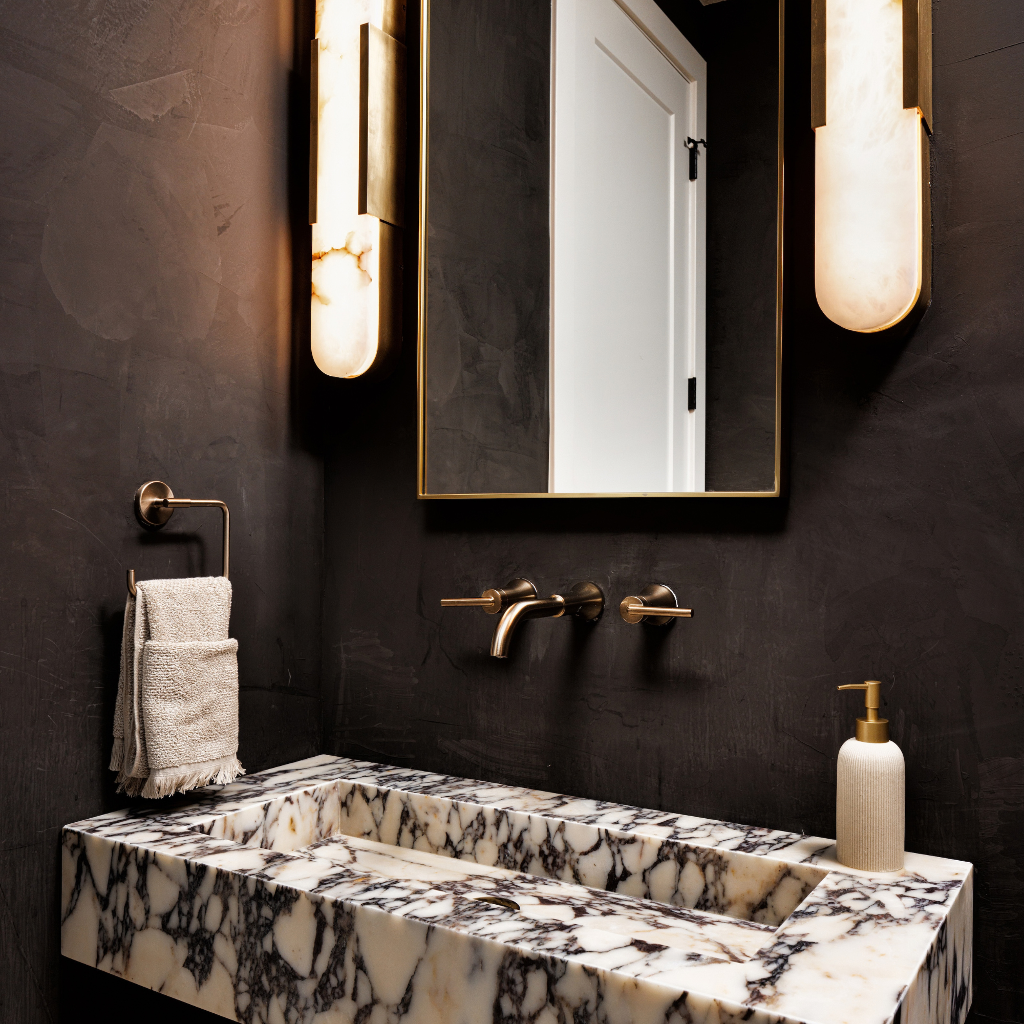 powder room details