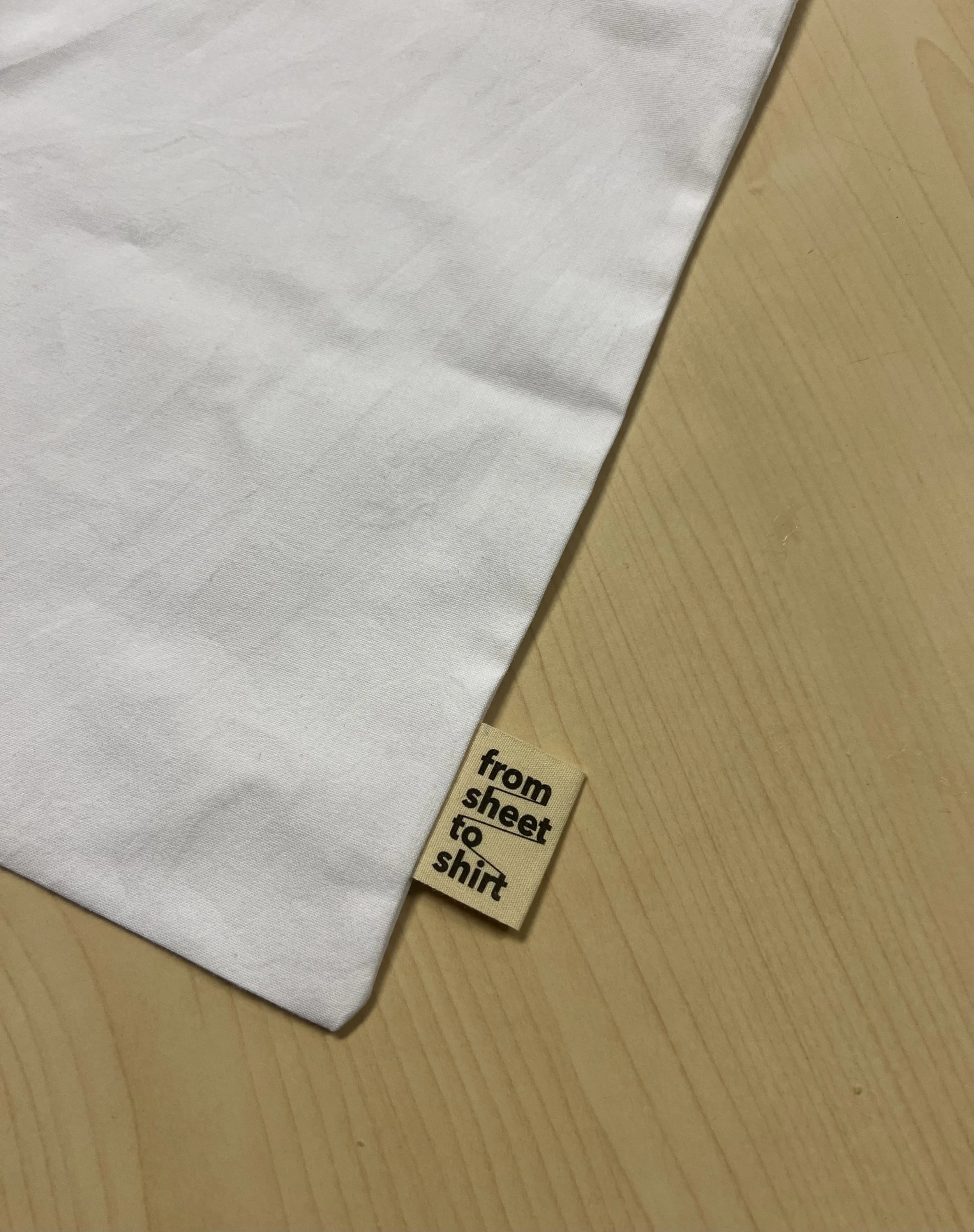 close up tasje logo FSTS.jpeg