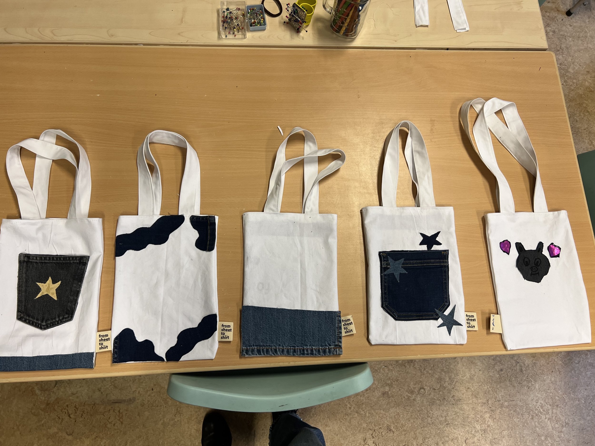 5 versierde tasjes.jpeg