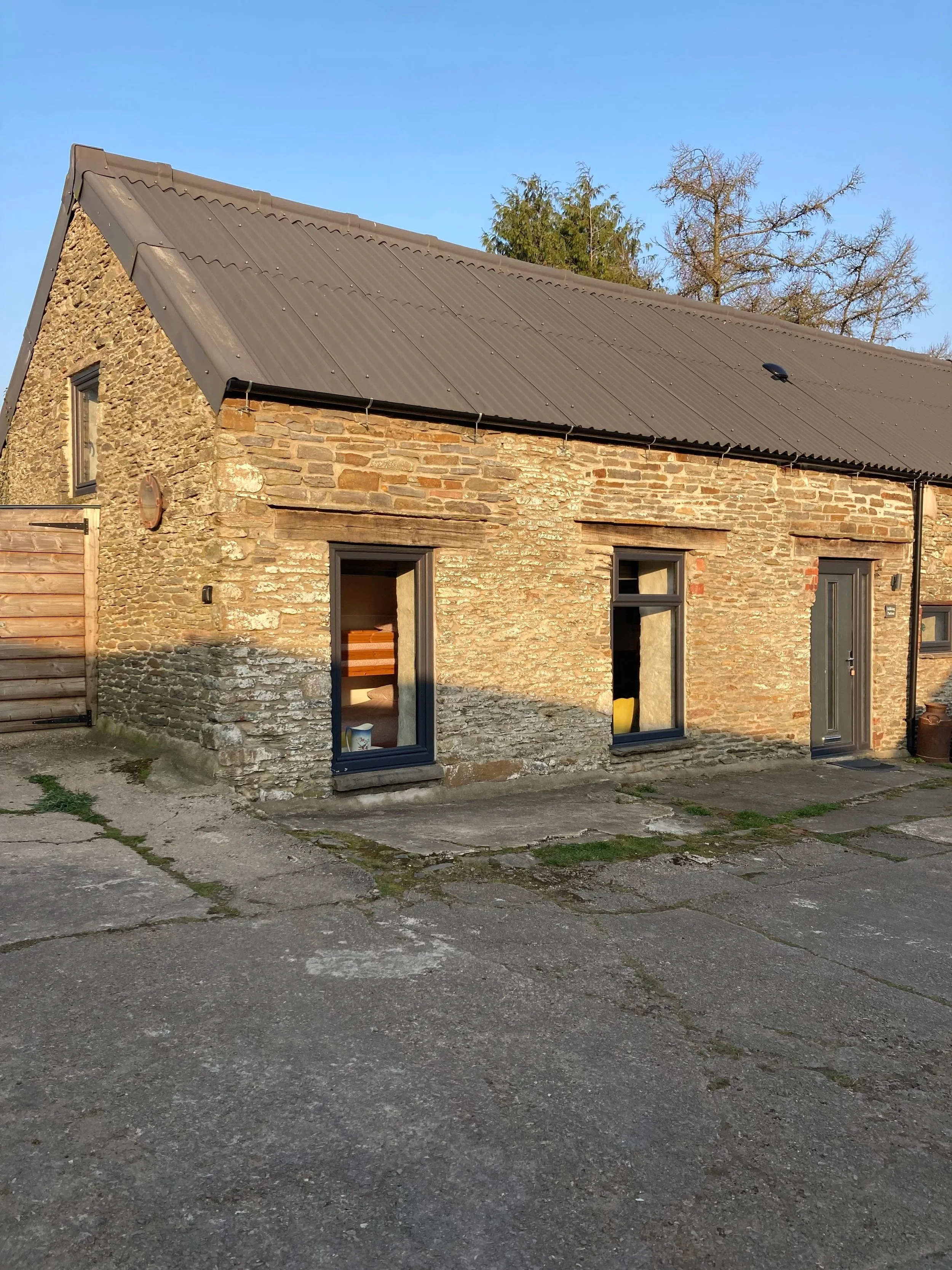 Accomodation