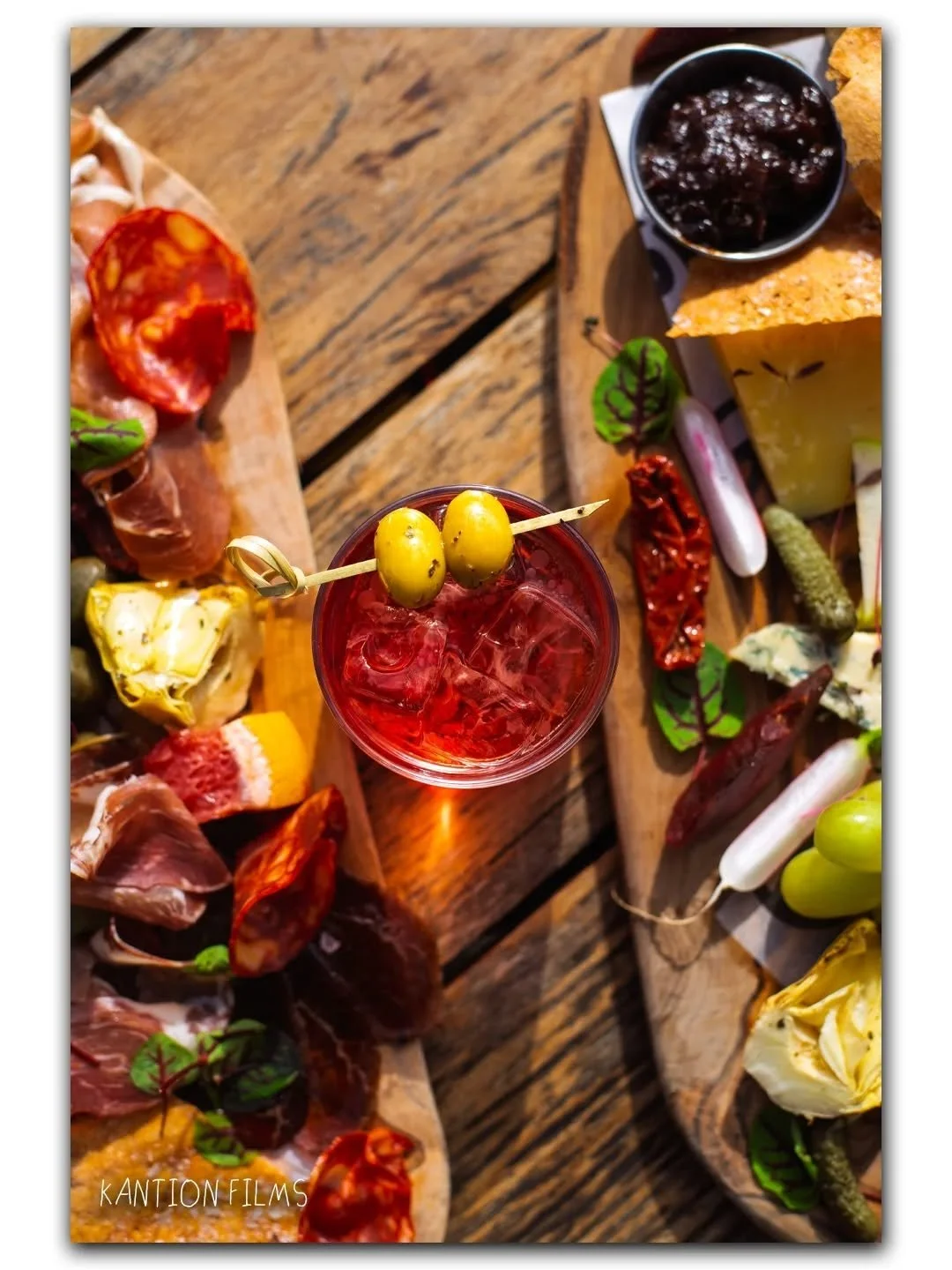 Cheeky carousel of scran photos from a shoot for @riverstation.bristol - keep an eye on that space for more pretty looking food 📸🫒

#photography #foodphotographyً #photographer