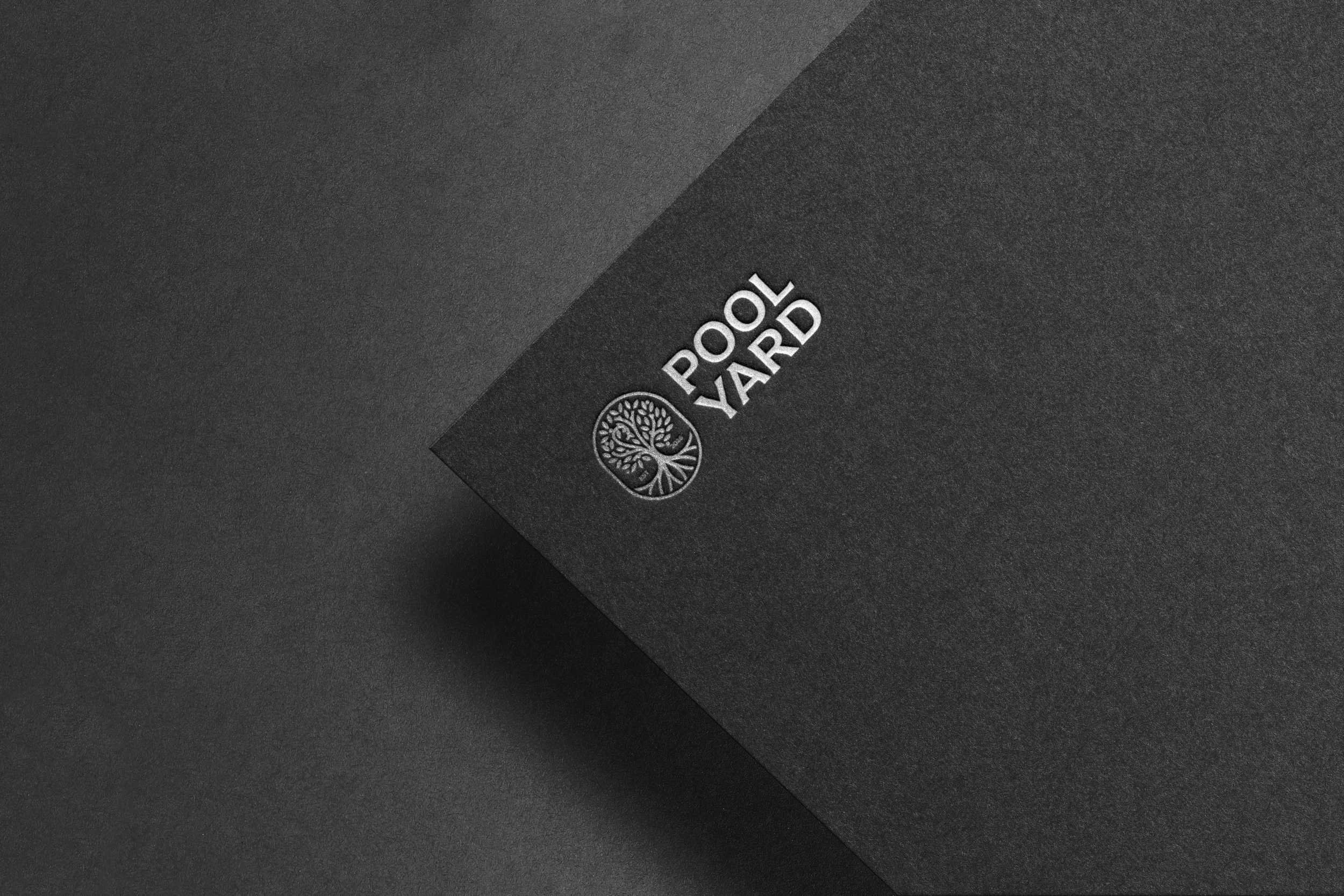 01. POOL FARM - VISUAL LOGO R1.png