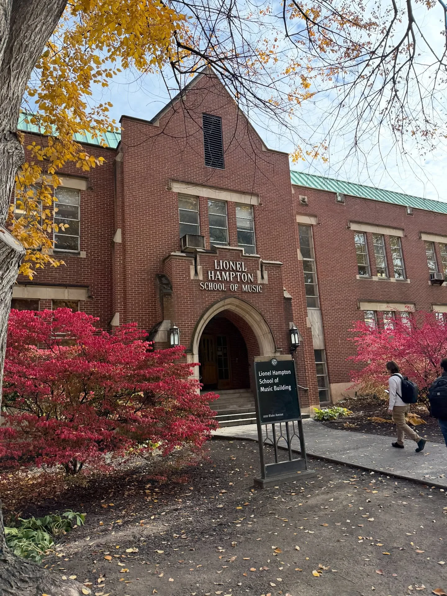 Thanks to @oboemilla and her lovely @uidahooboes studio for hosting me today at @uidaho! So much thoughtful playing in the masterclass - the future of oboe playing is strong in the PNW! So glad I got a taste of some real Fall weather to boot! Let&rsq