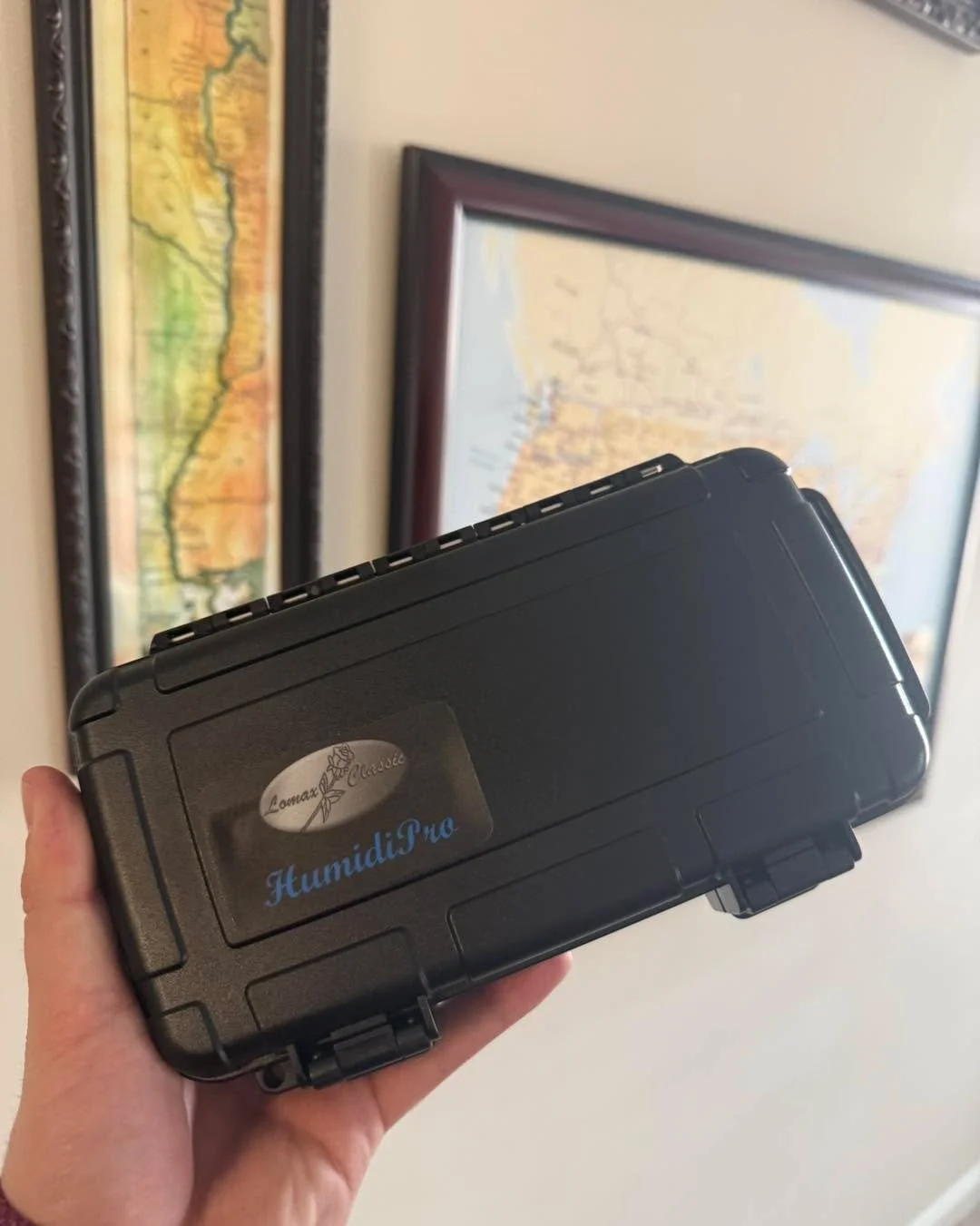 Wow! Thanks @lomaxhumidipro_ for the surprise reedcase! What an amazing and thoughtful surprise to return home to from a busy weekend on the road! Can&rsquo;t say enough about the @lomaxhumidipro_  team and the quality of their products!