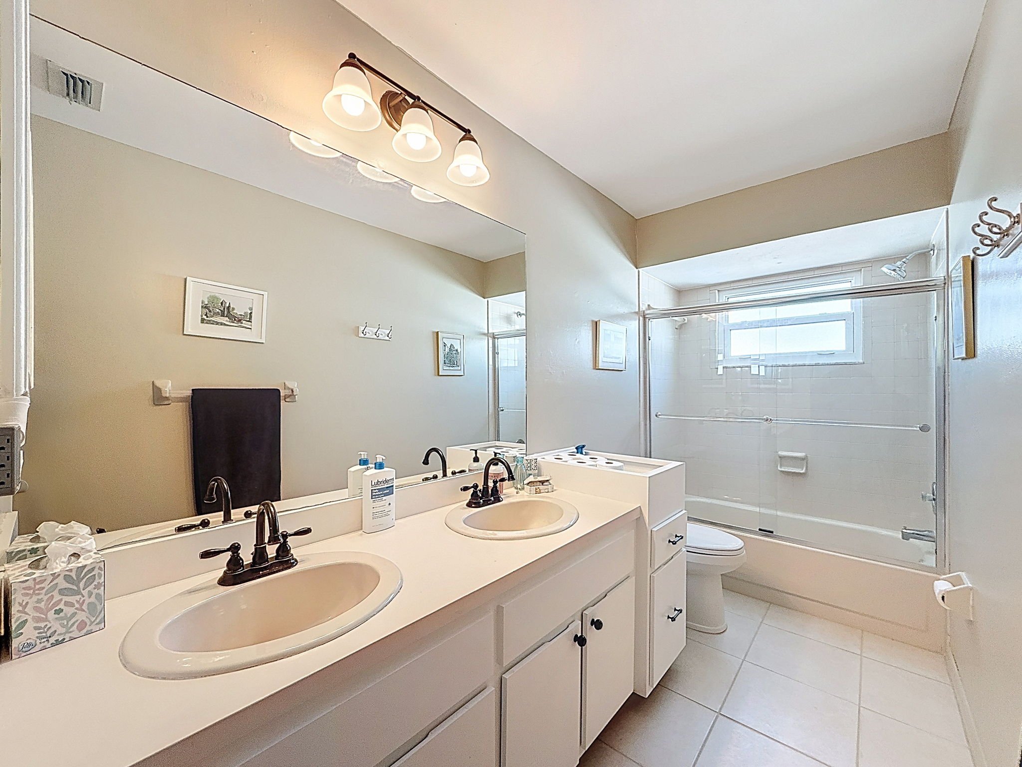 51-web-or-mls-1604-Gulf-Beach-Blvd-39.jpg