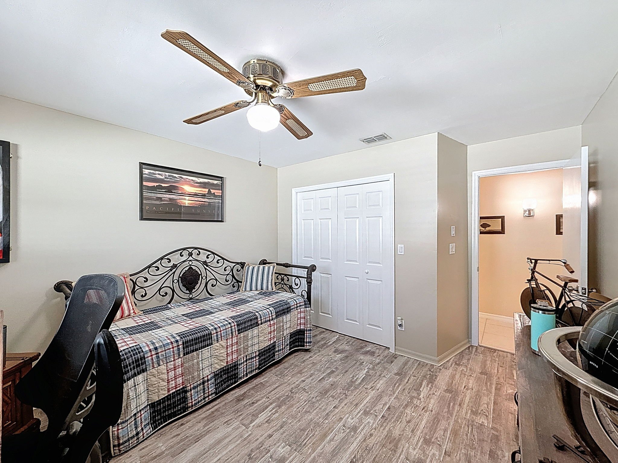 50-web-or-mls-1604-Gulf-Beach-Blvd-38.jpg