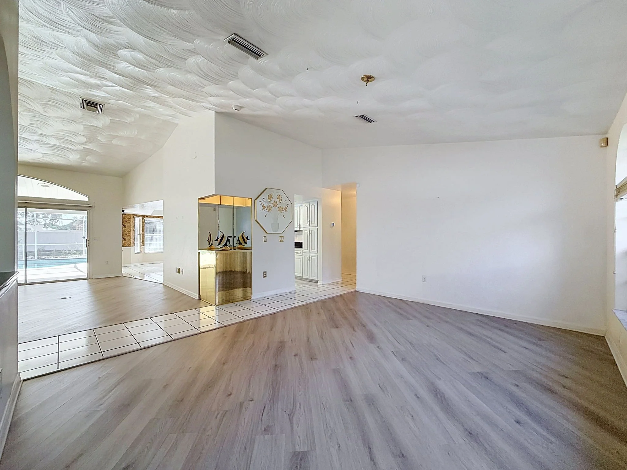 17-web-or-mls-10074-Sleepy-Willow-Ct-8.jpg