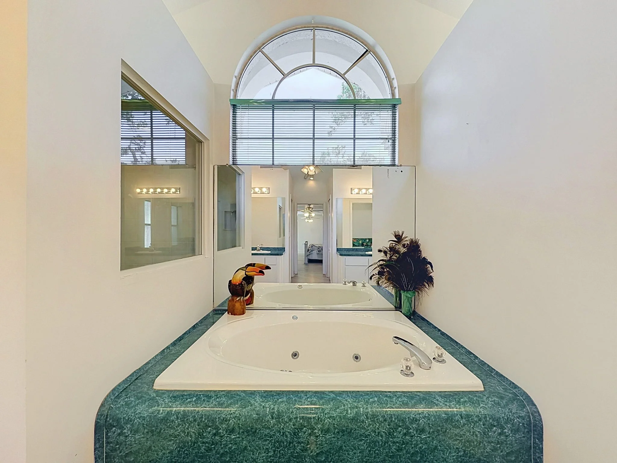 50-web-or-mls-10074-Sleepy-Willow-Ct-27.jpg