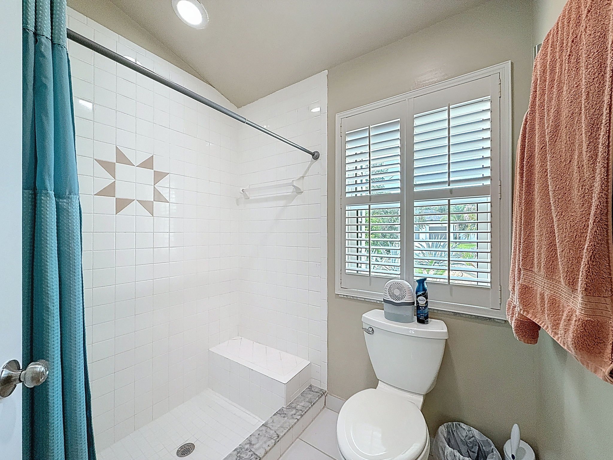 40-web-or-mls-1604-Gulf-Beach-Blvd-52.jpg