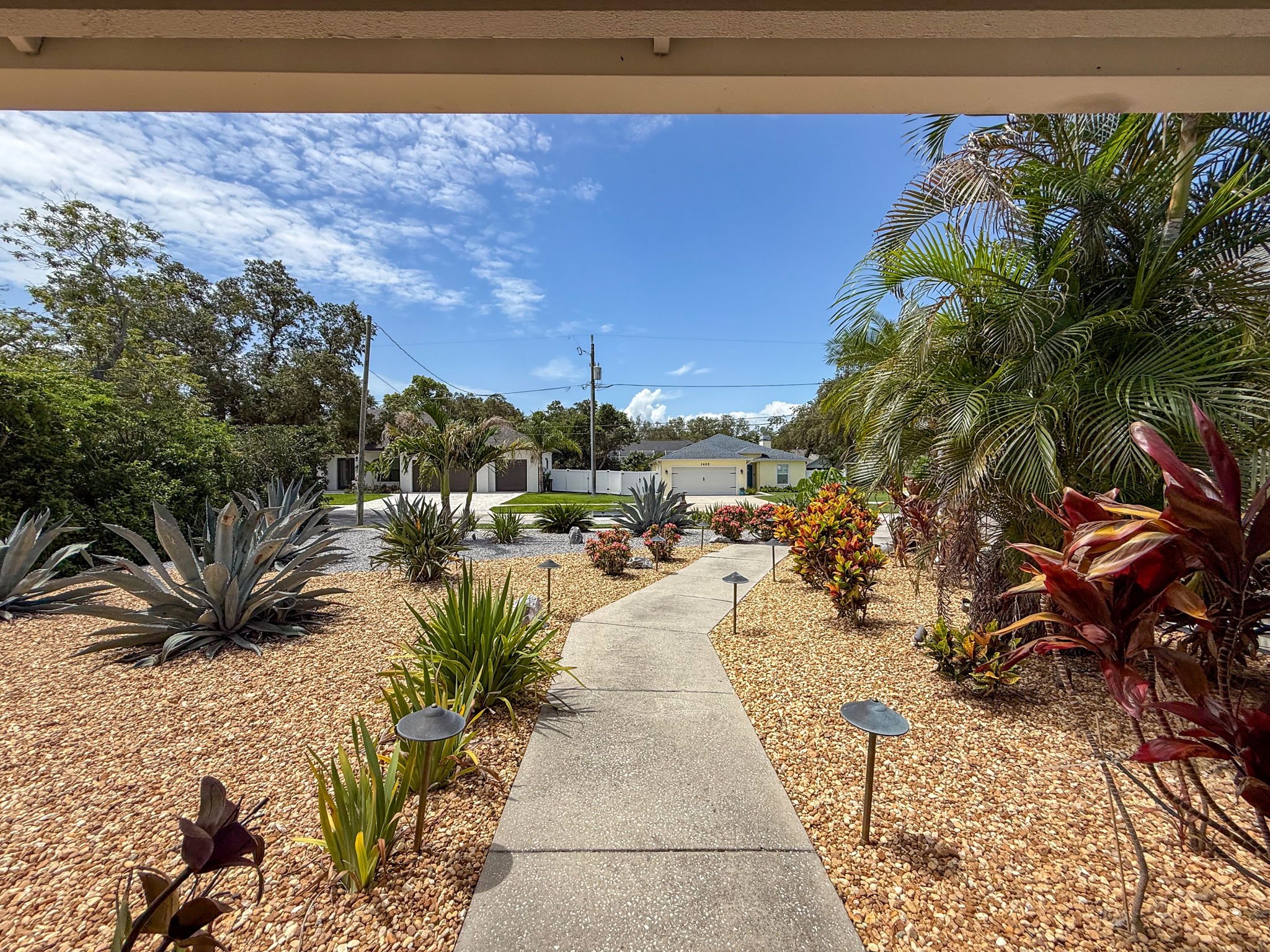 9-web-or-mls-1604-Gulf-Beach-Blvd-7.jpg
